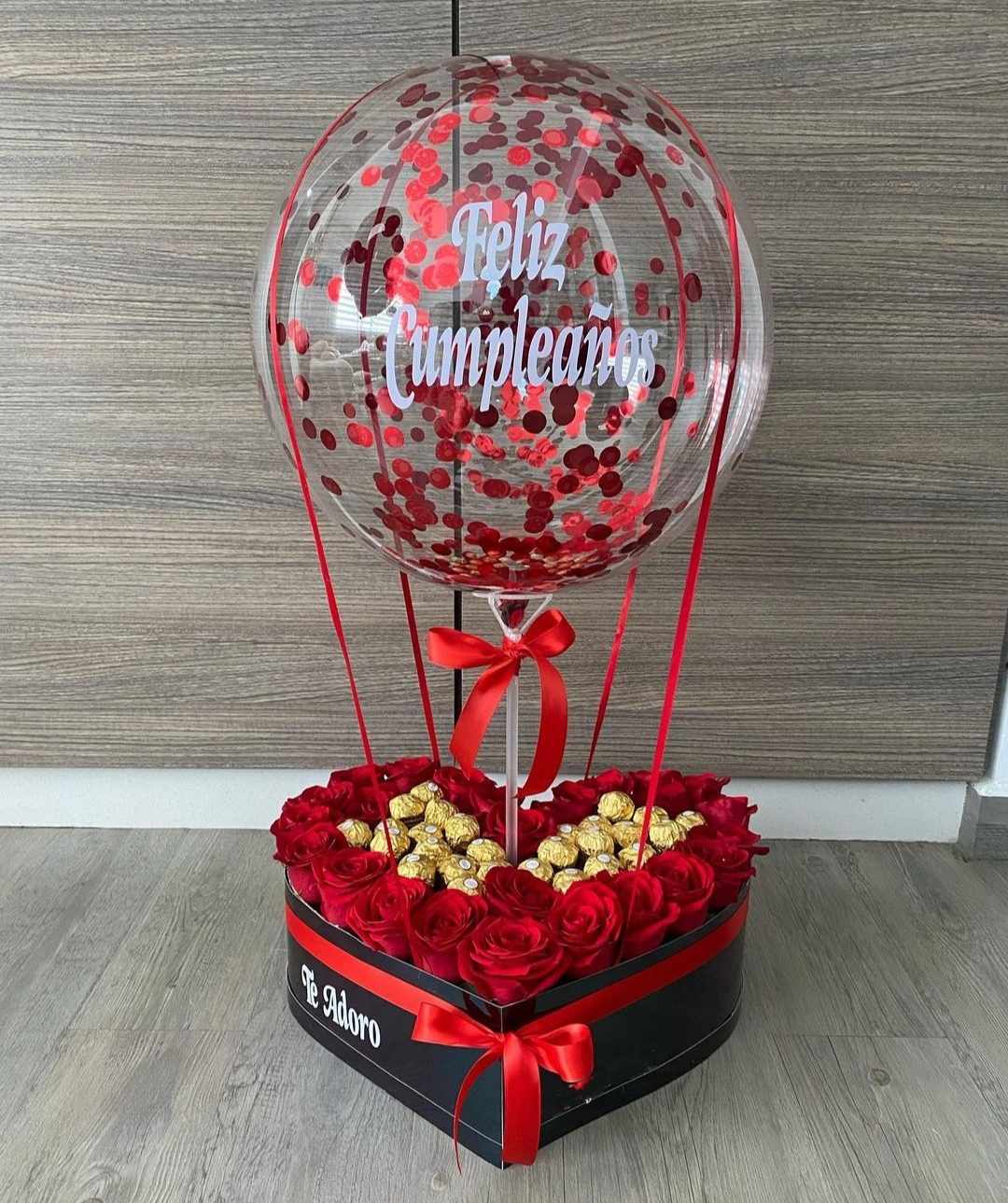 Arreglo Floral Premium Globo