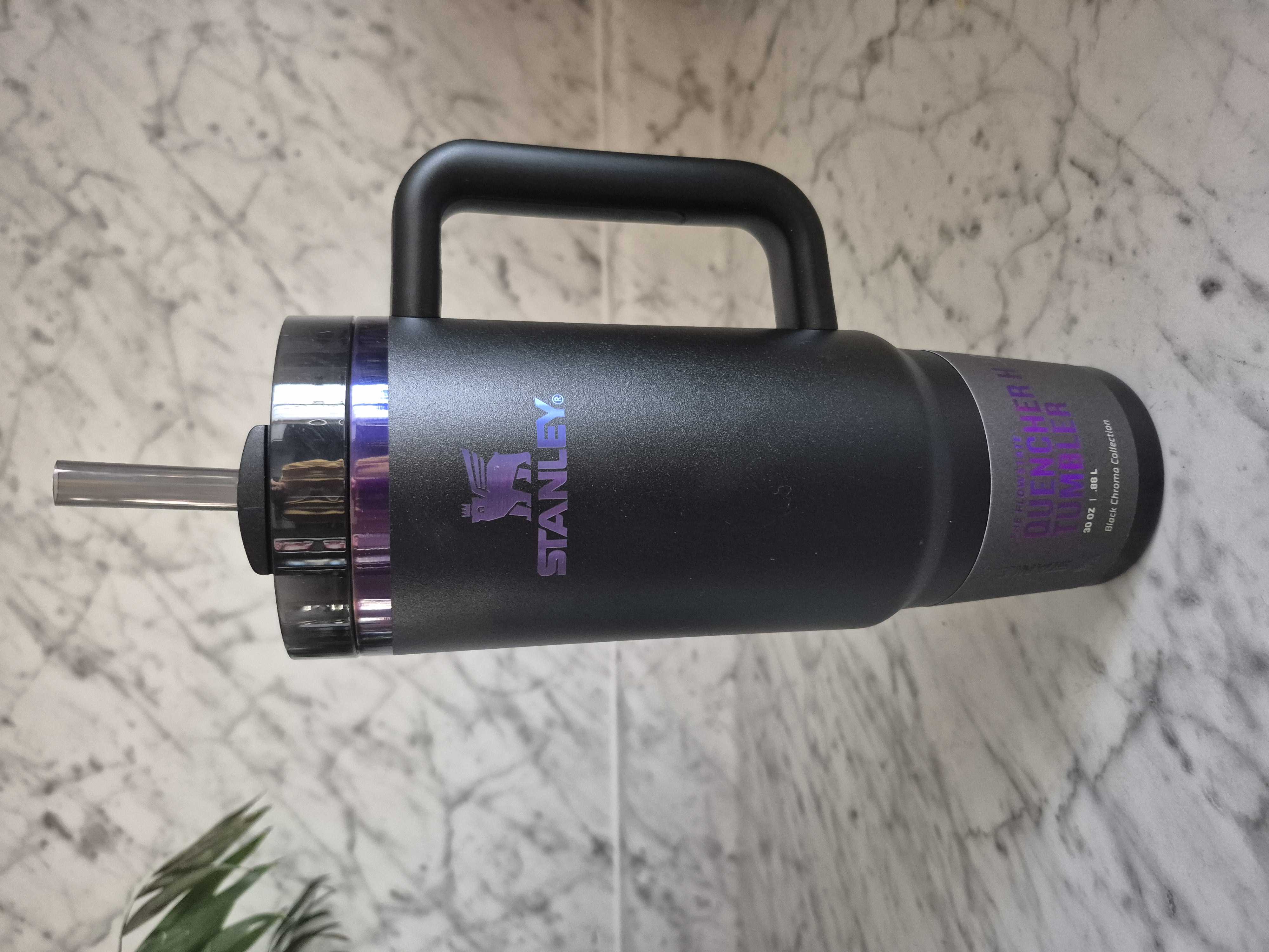 Stanley Quencher H2.0 Flowstate™ Tumbler Black Chroma | 887ML