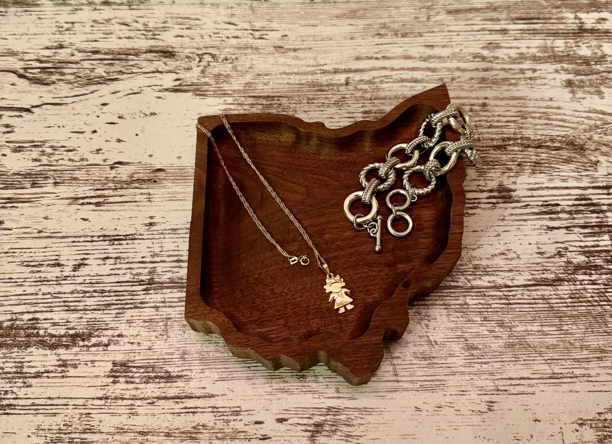 Ohio Walnut catchall