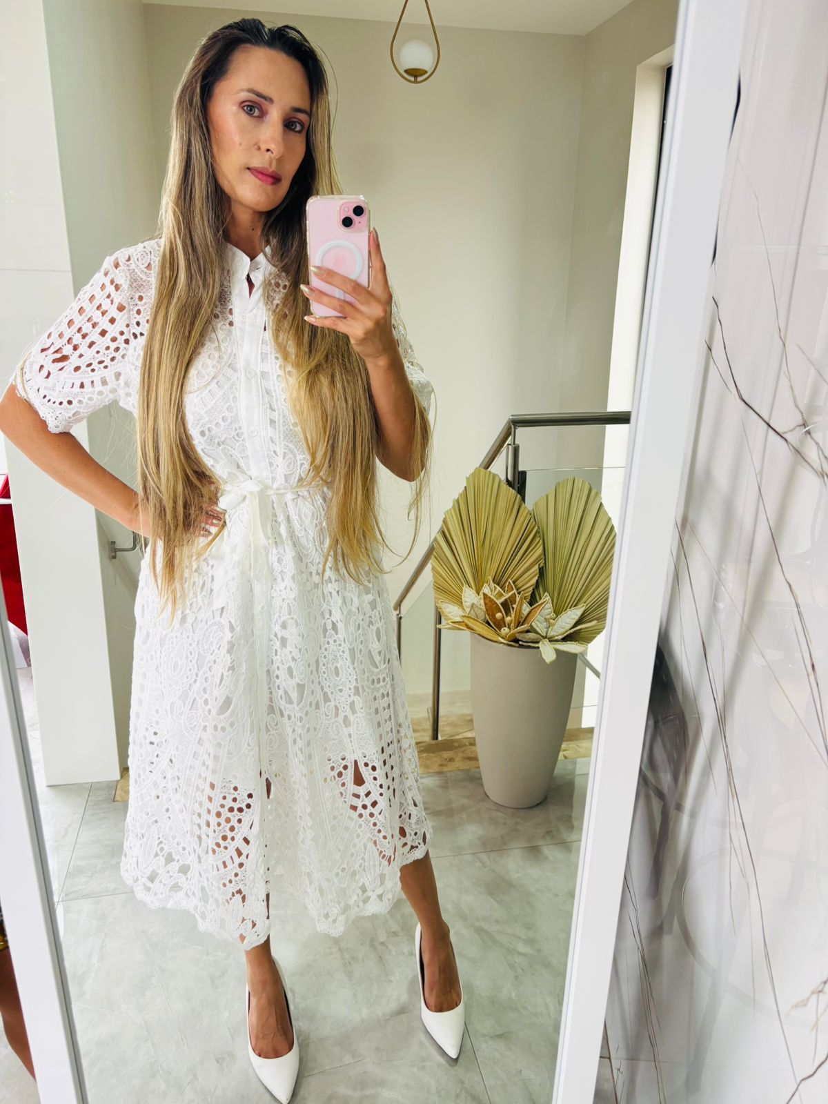 Vestido rendado branco