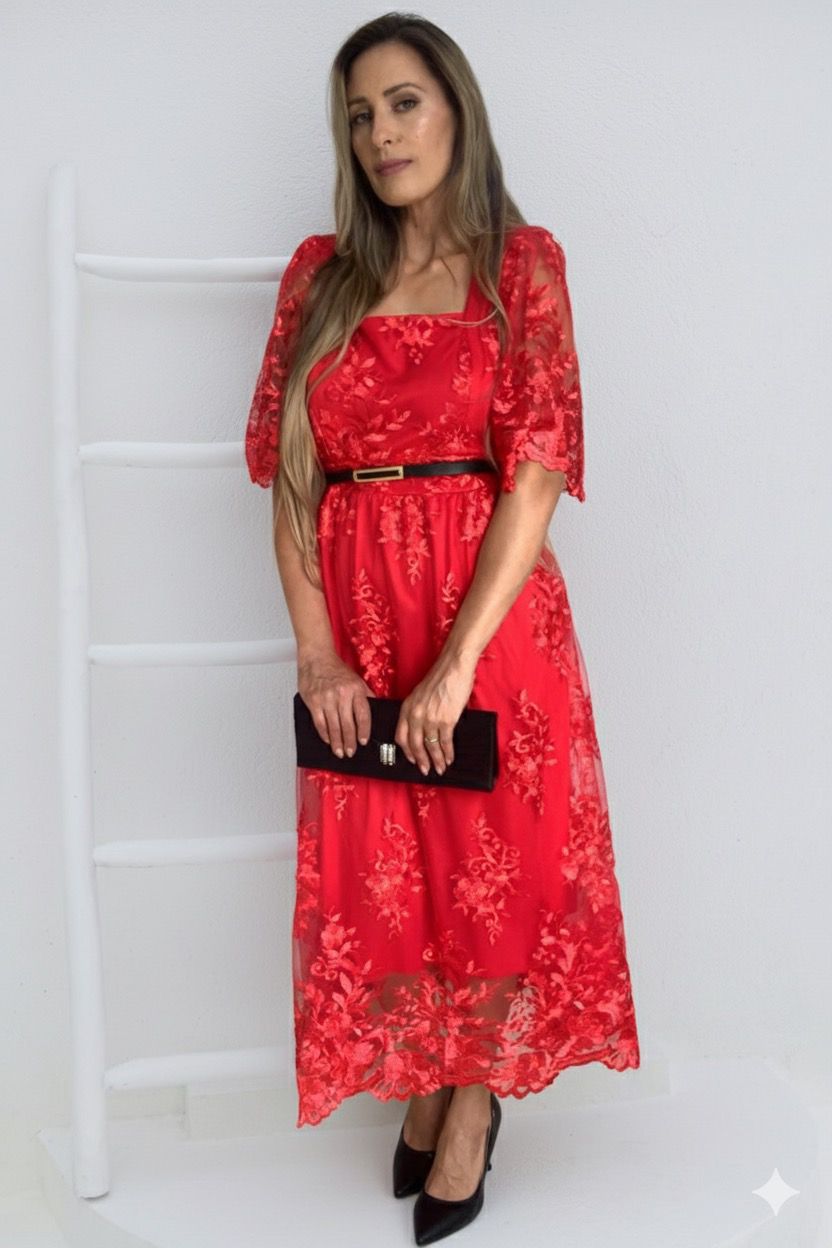 Vestido de renda vermelho Princesa 38/42