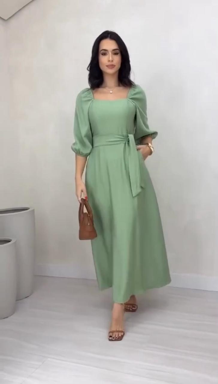 vestido feminino midi com manga bufante Vermelho e beje 