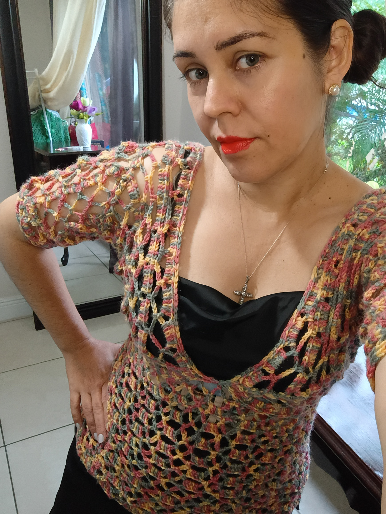 HANDMADE LACE FLOWERY PATTERN BLOUSE 