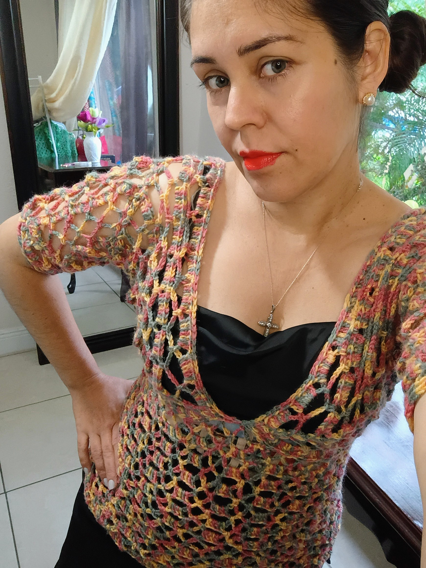 HANDMADE LACE FLOWERY PATTERN BLOUSE 