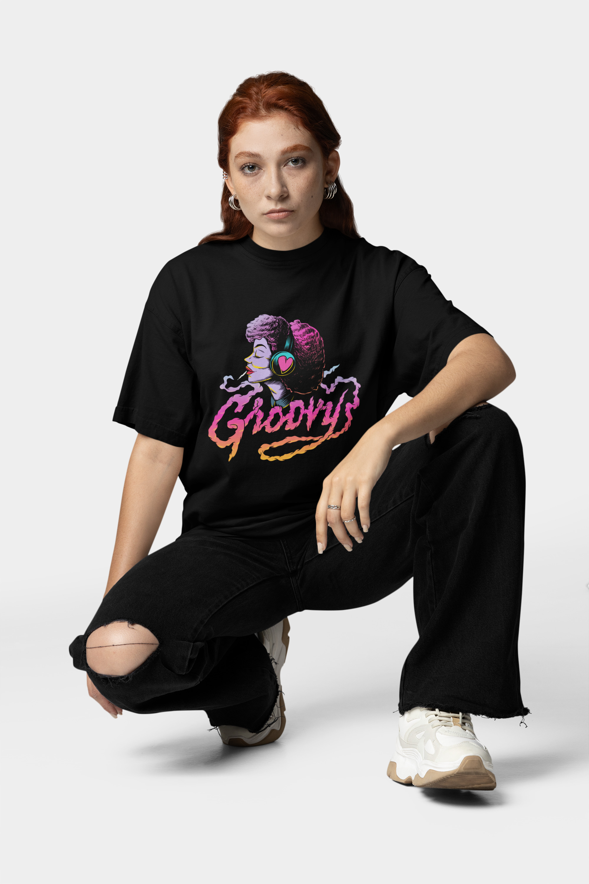 Groovy Graphic White T-shirt