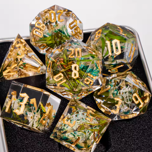 Set de dés JDR résine Fleurs séchées & chiffres dorés