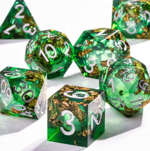 Set de dés JDR noyau liquide Galaxie verte transparente avec éclats dorés & chiffres blancs