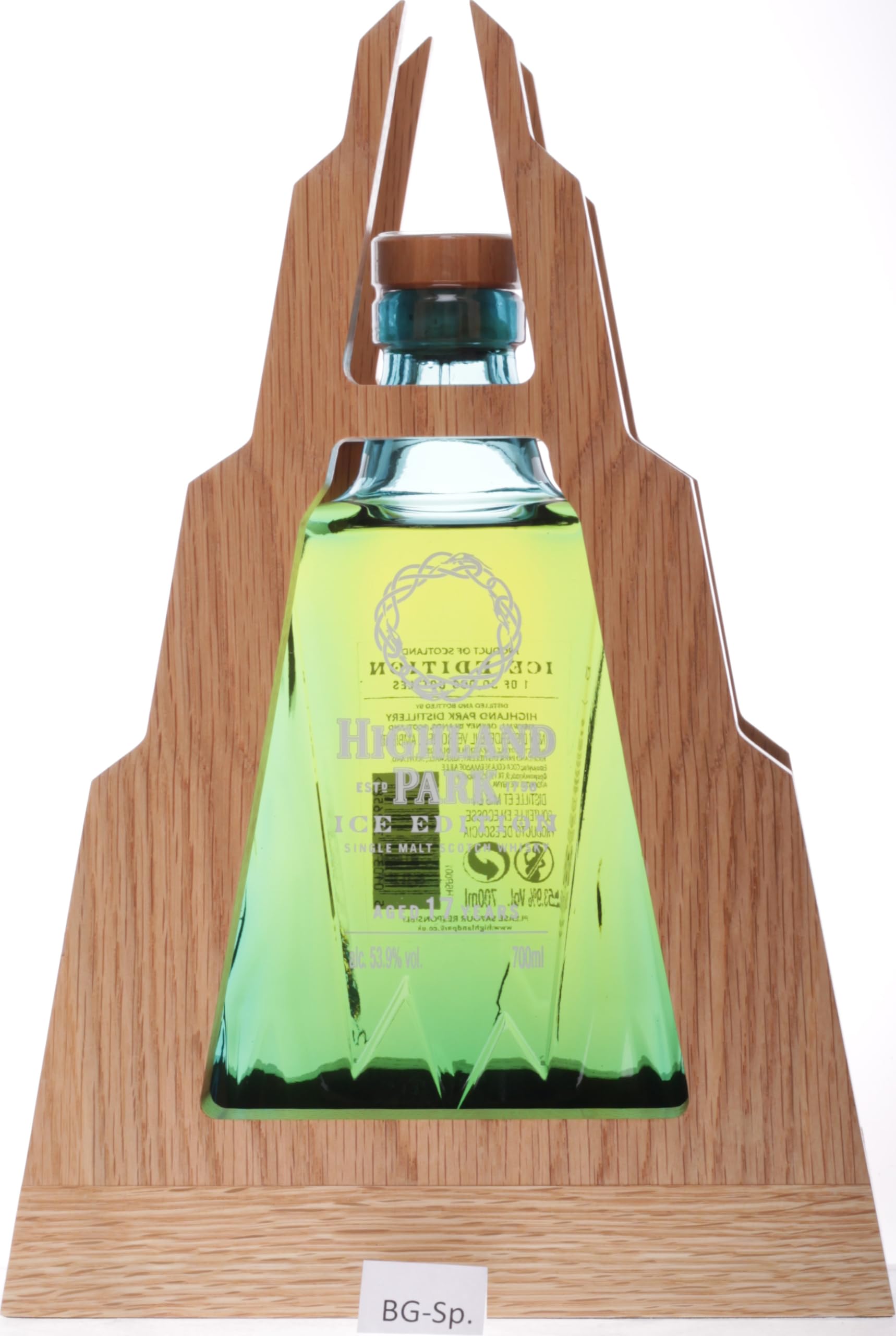 Highland Park 17 Years Old ICE EDITION 53,9% Vol. 0,7l en boîte cadeau
