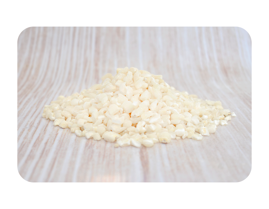 Maíz trillado blanco