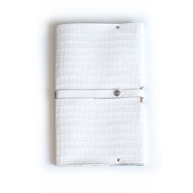 Porte carnet en cuir blanc effet croco