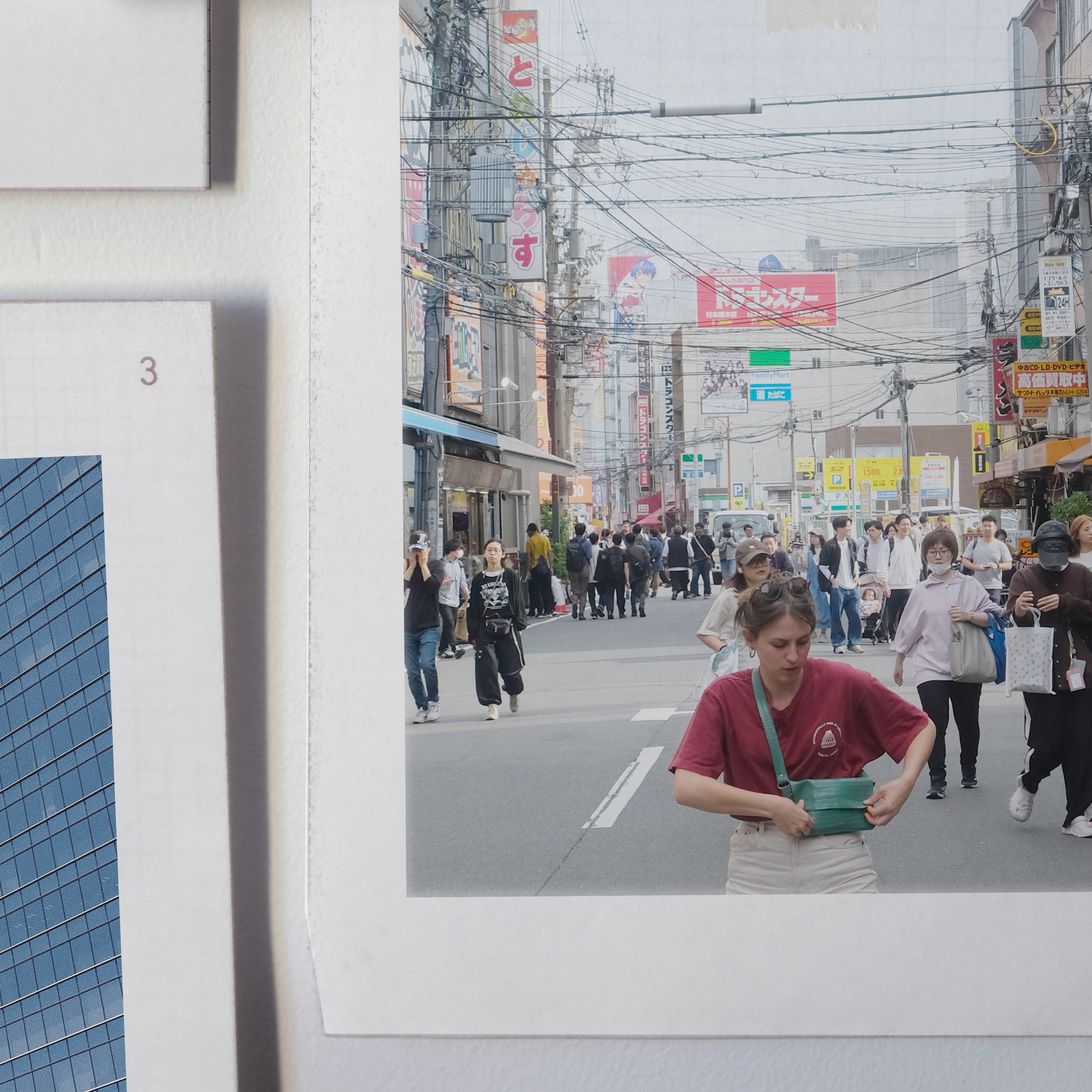 Sac banane en cuir beige rosé effet croco