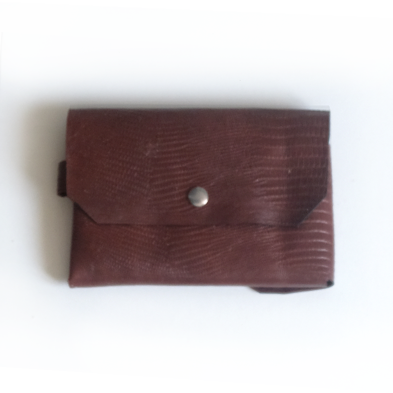 Portefeuille cuir bordeaux foncé effet lézard