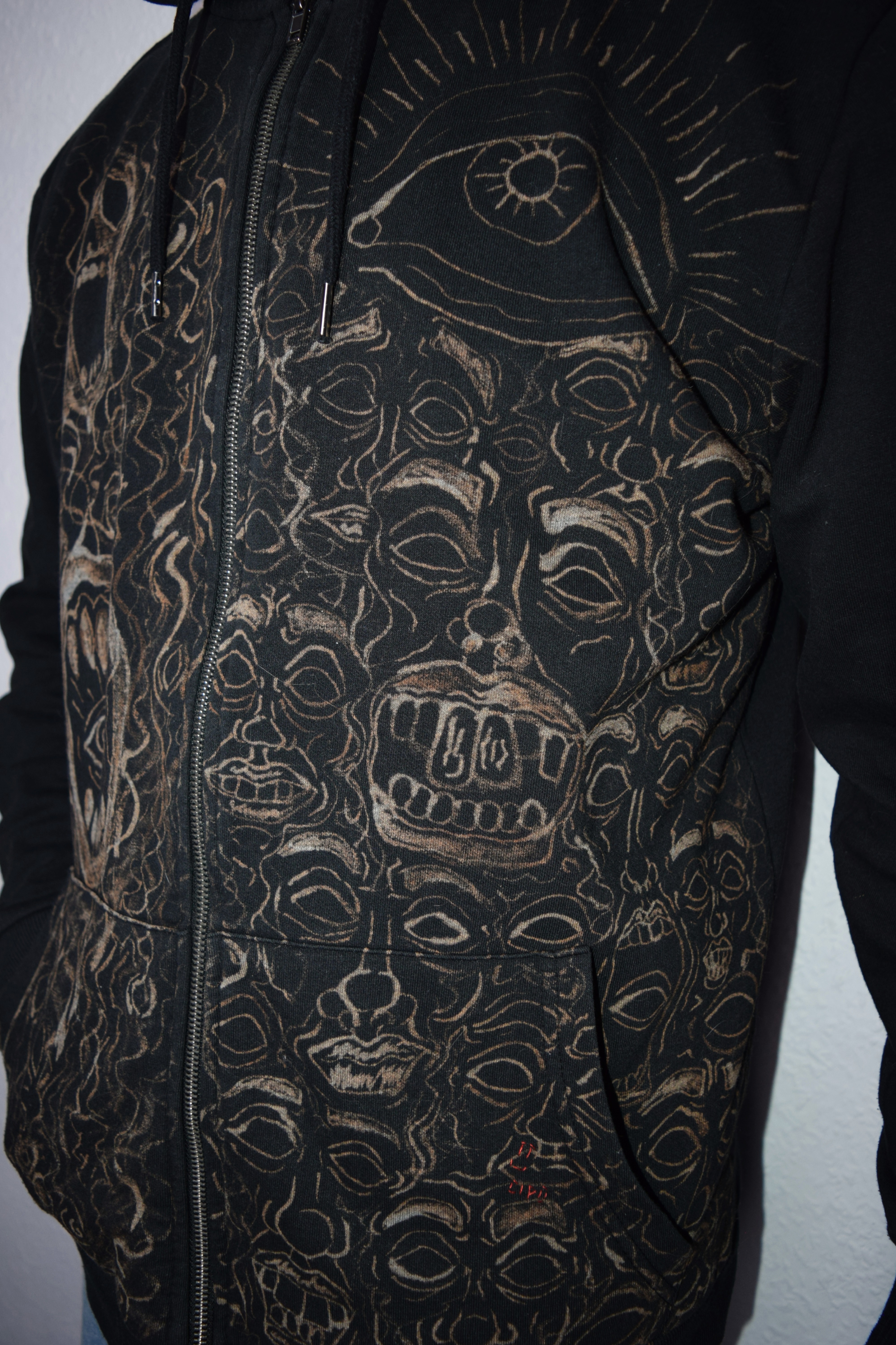 THEY SEE U - Bleached zip hoodie