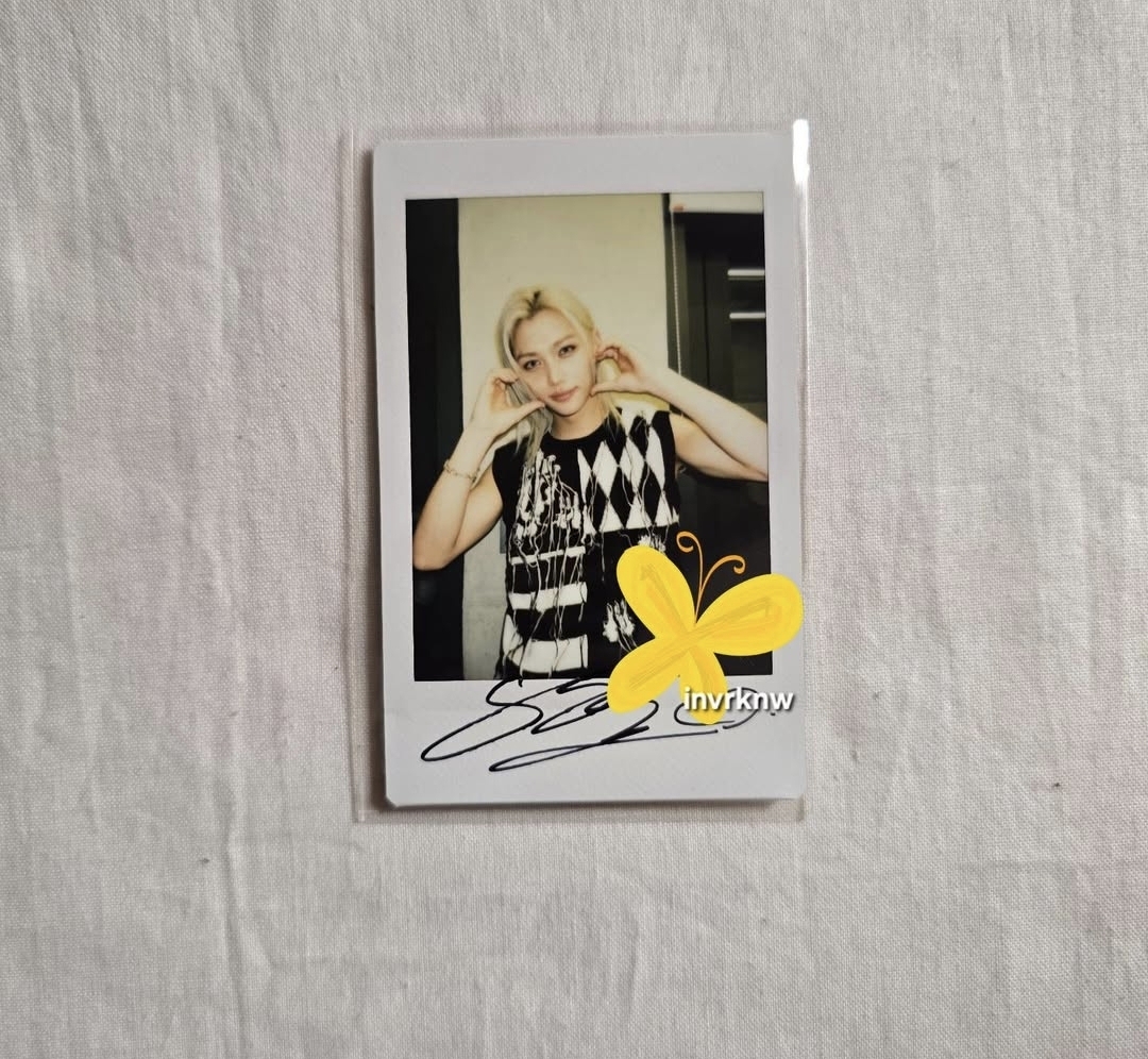 [READY] FELIX ATE MMT LUCKY DRAW SIGN