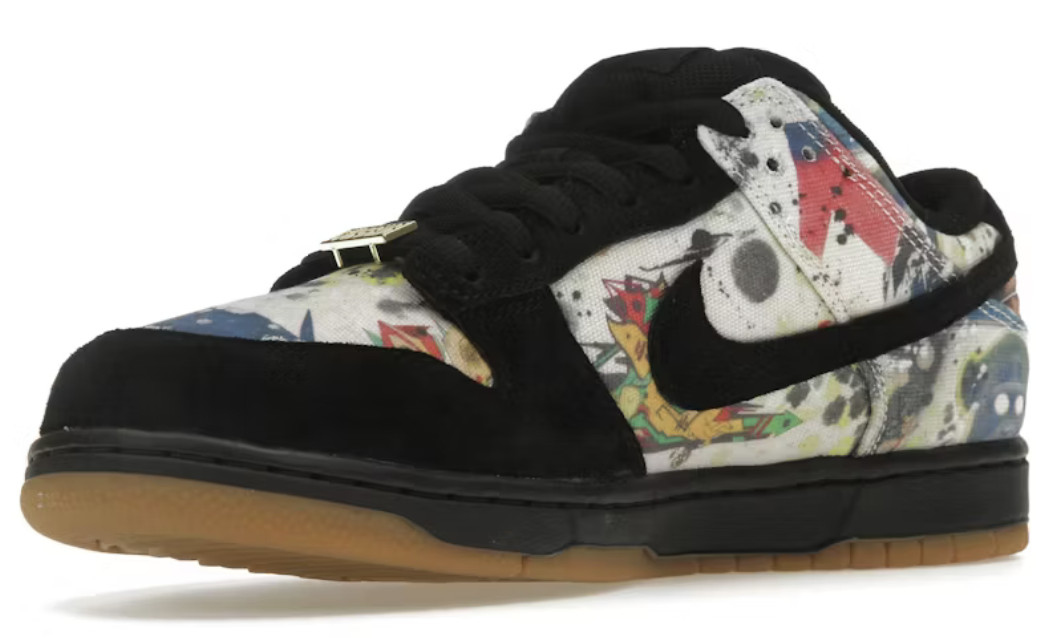 Nike SB Dunk Low Supreme