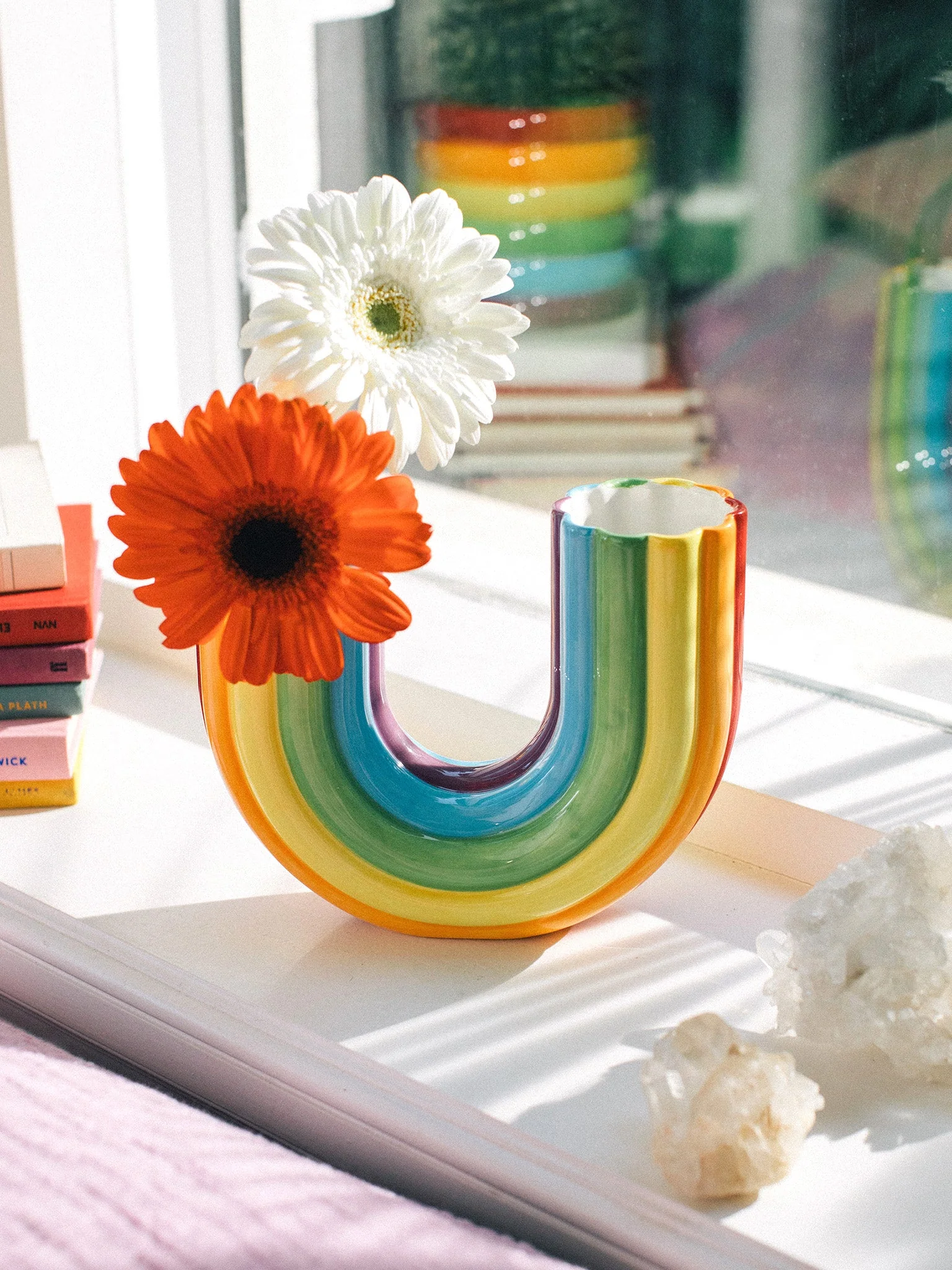 Rainbow Vase - Doiy