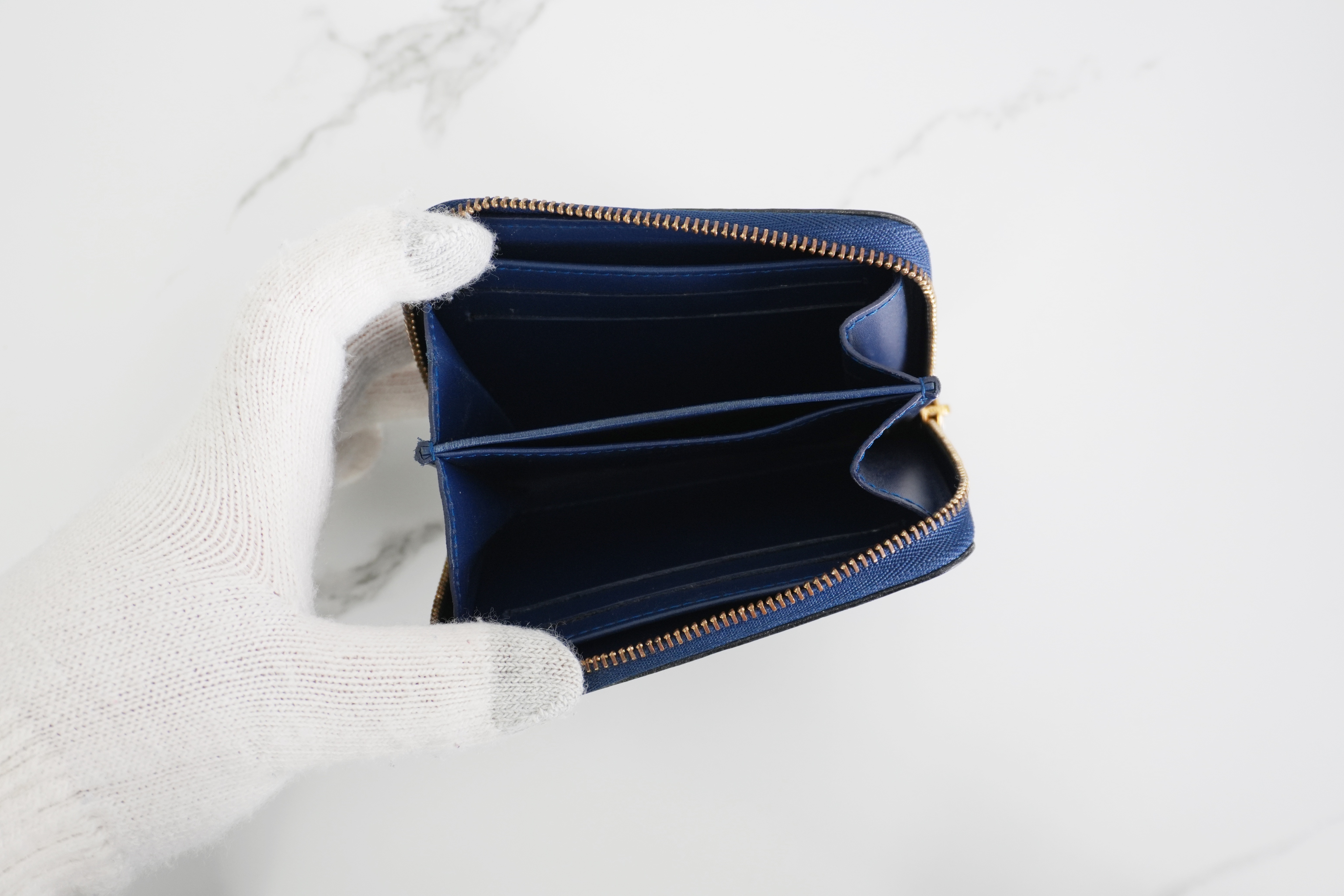 Authentic Louis Vuitton Dark Blue Vernis Leather Coin Pouch