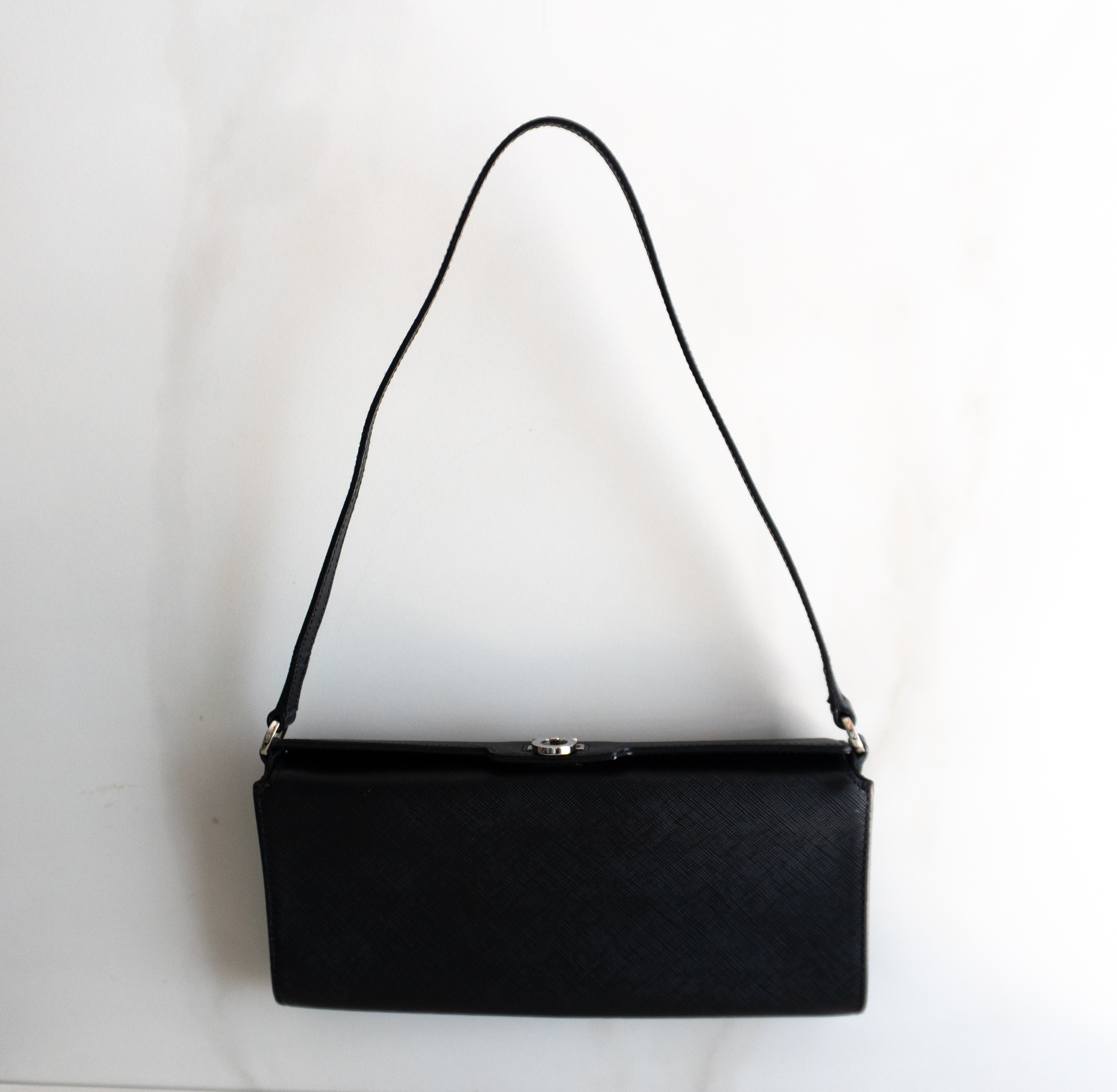 Authentic Salvatore Ferragamo Gancini Shoulder Bag Leather Black