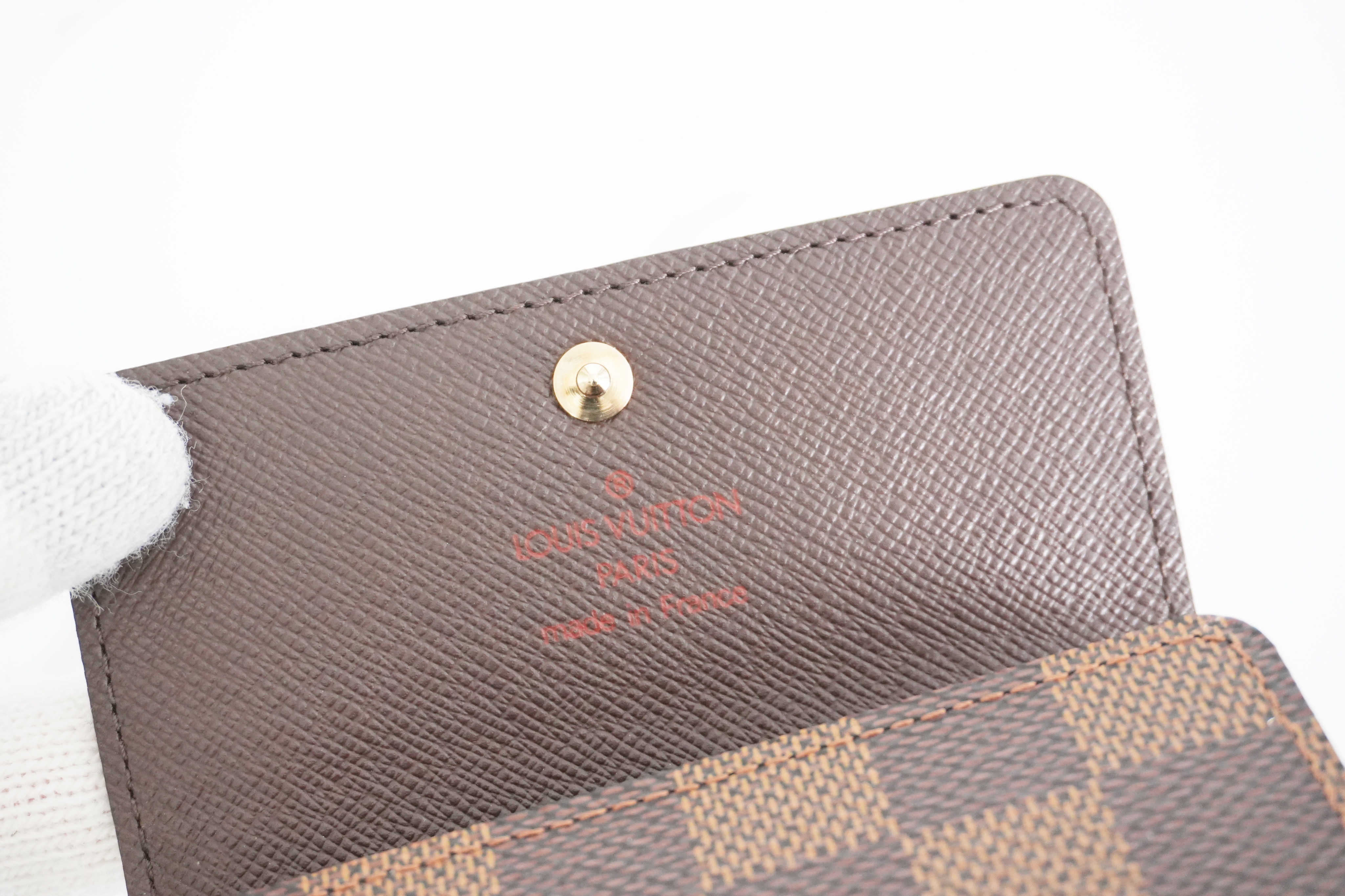 Authentic Louis Vuitton Damier Ebene 4-Key Case 