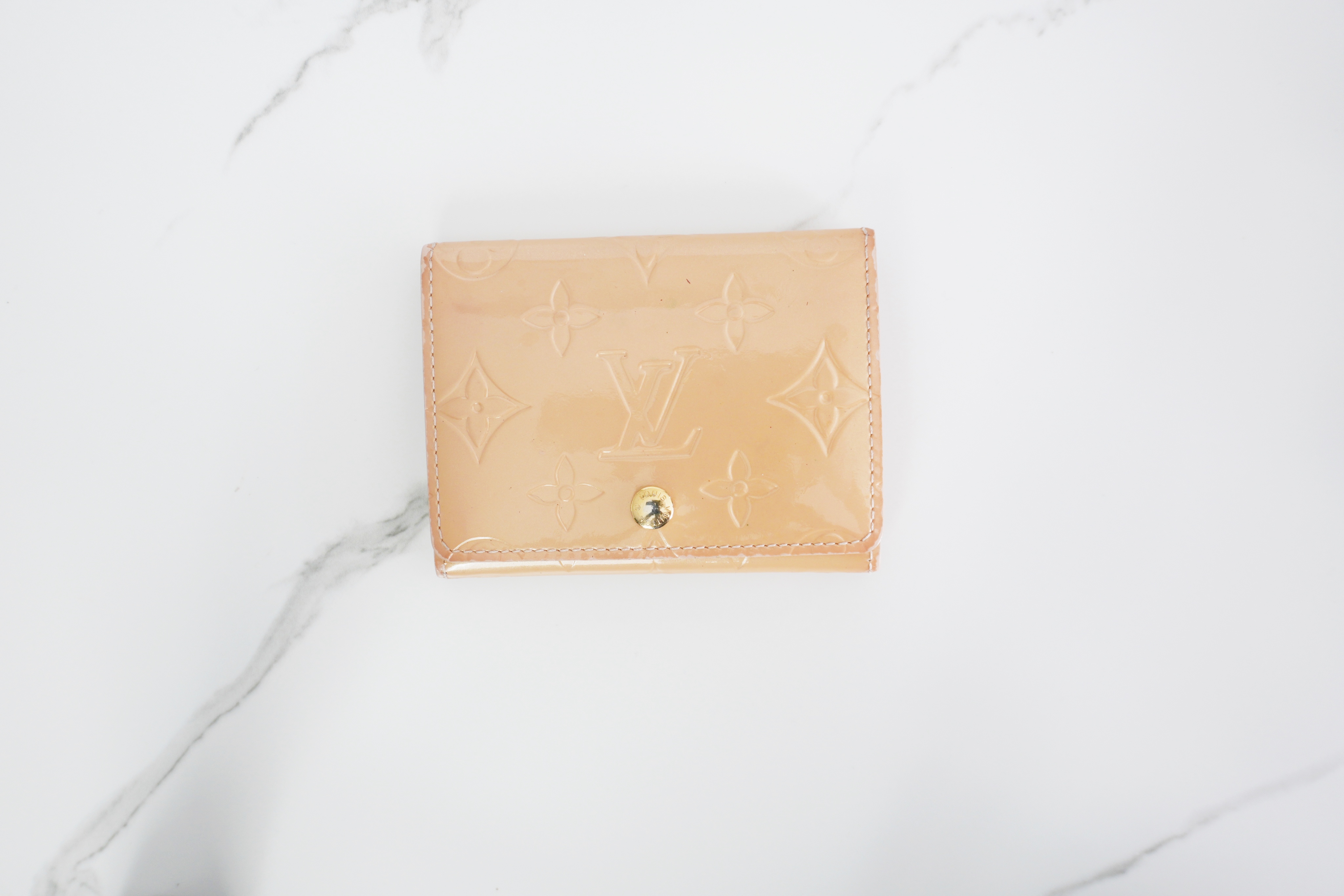 Authentic Louis Vuitton Beige Vernis Leather Card Case