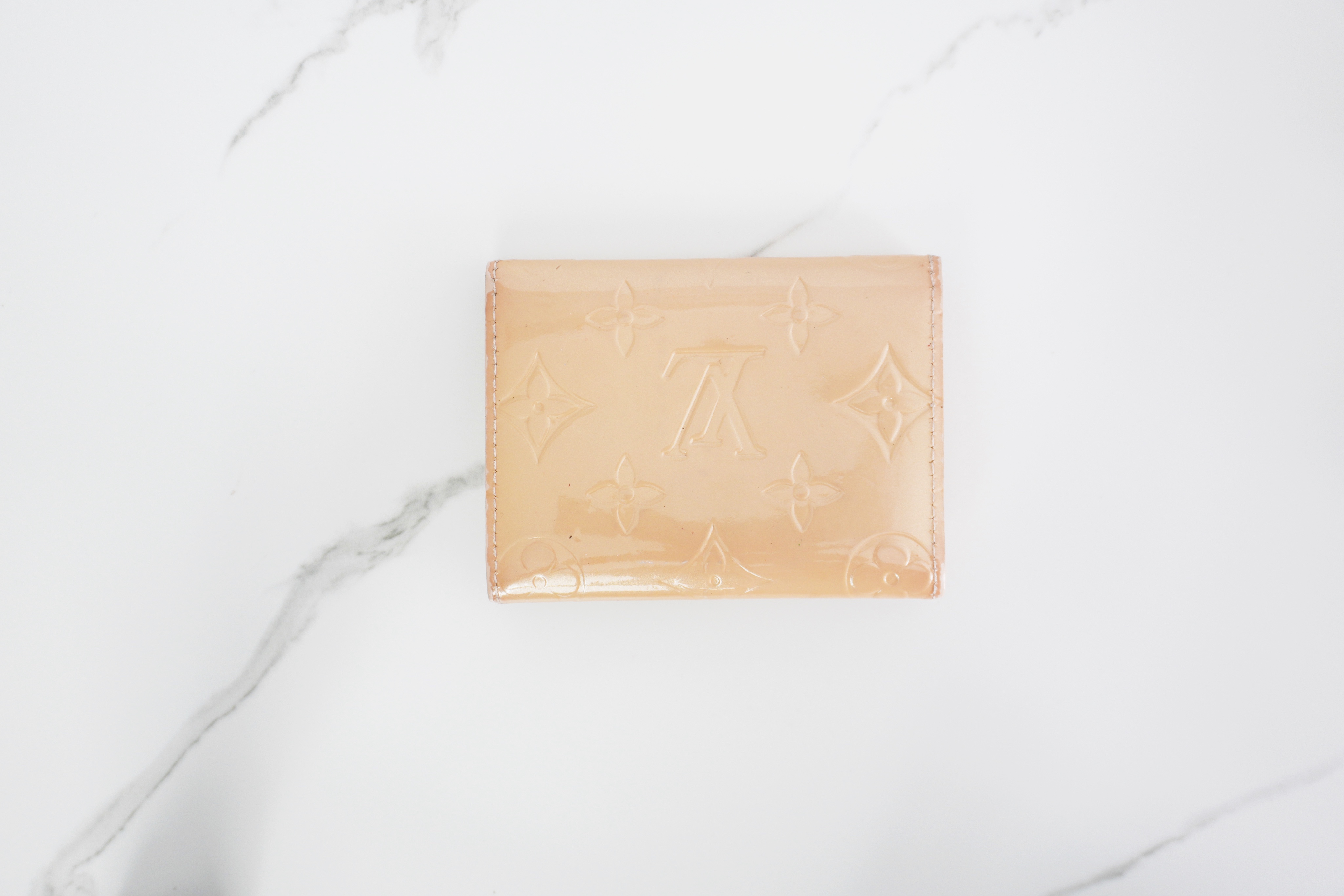 Authentic Louis Vuitton Beige Vernis Leather Card Case