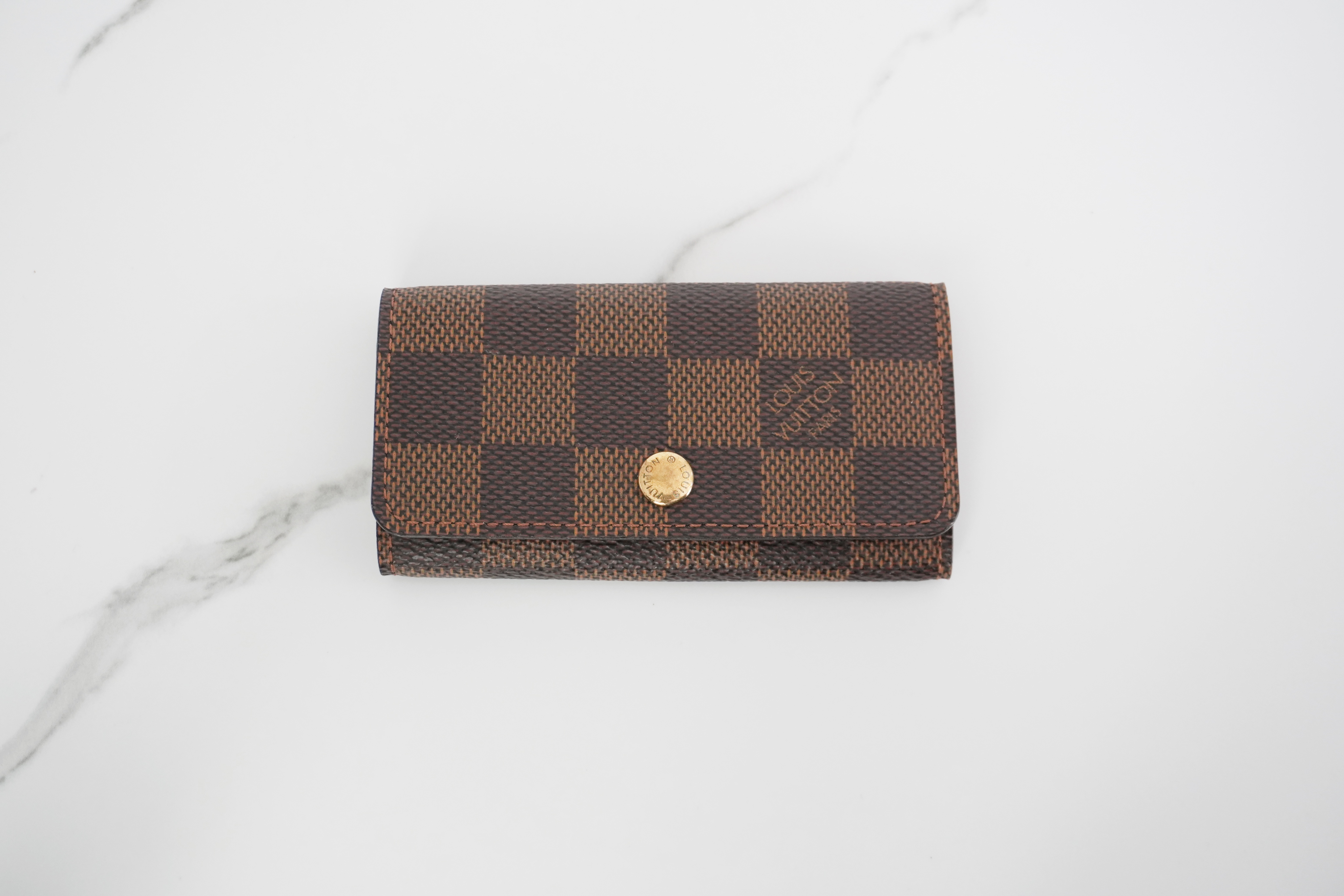 Authentic Louis Vuitton Damier Ebene 4-Key Case 