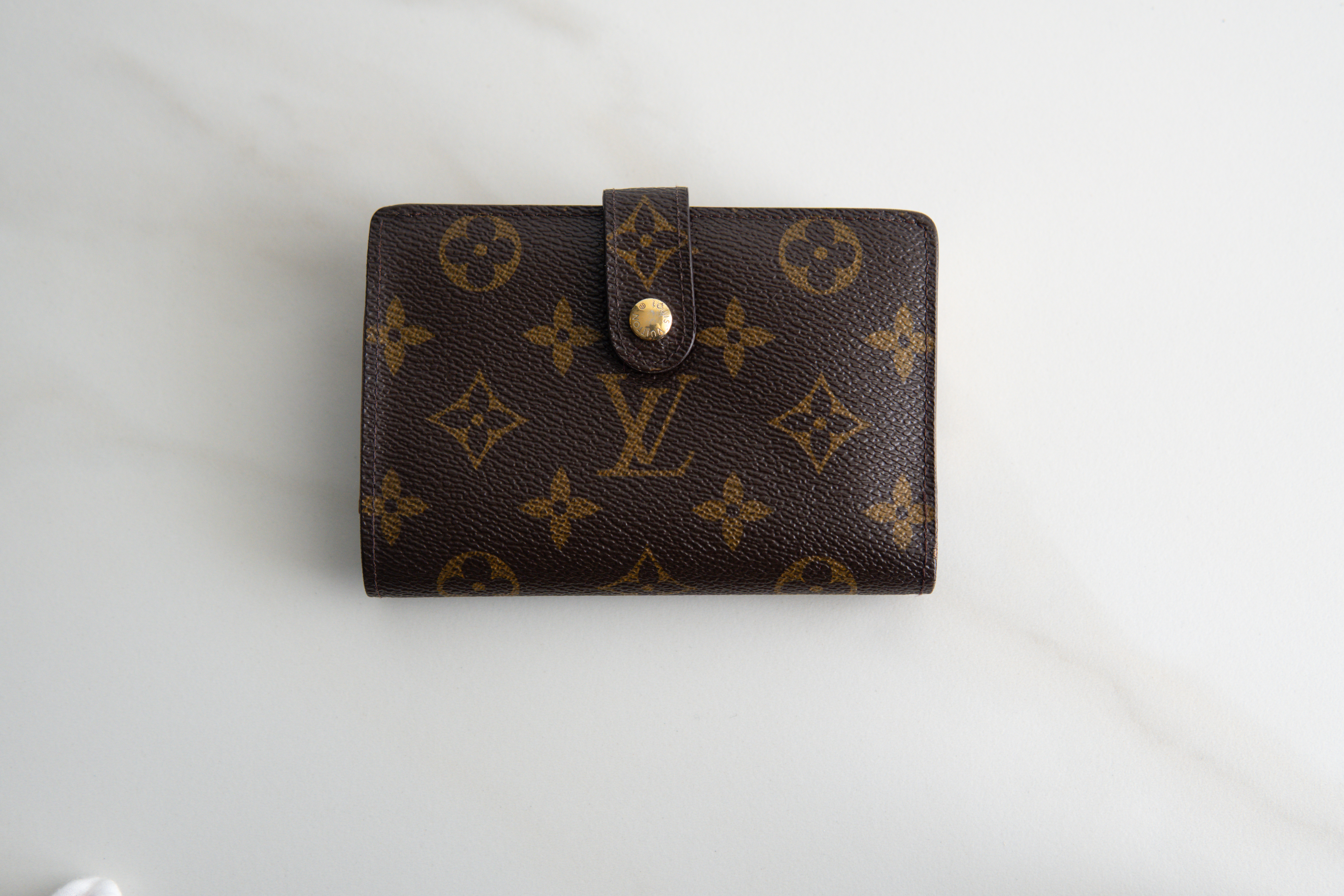 Authentic Louis Vuitton Monogram Canvas Porte-Monnaie Viennois Wallet MI1172