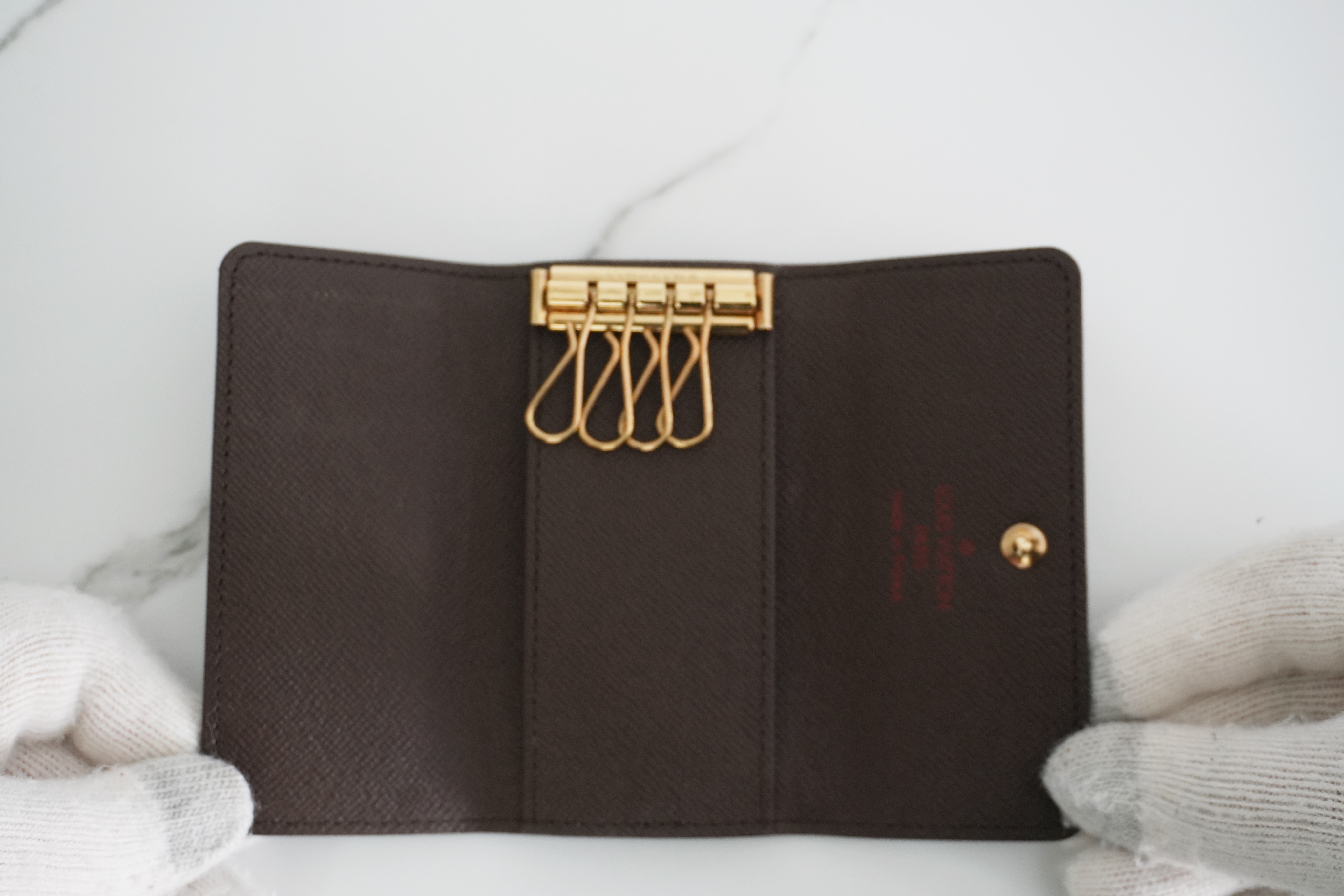 Authentic Louis Vuitton Damier Ebene 4-Key Case 