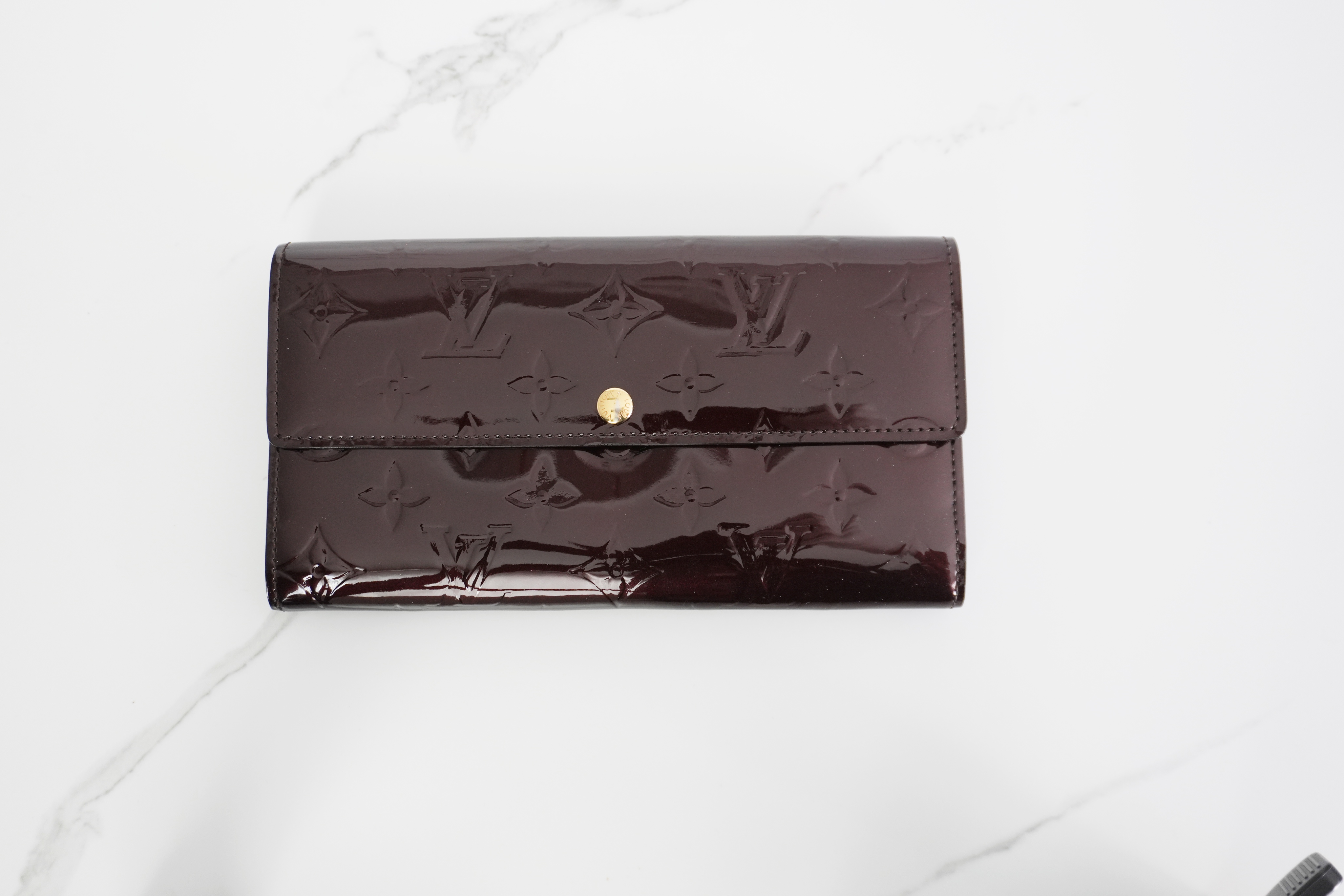 Authentic Louis Vuitton Monogram Vernis Porte Feuille Sarah Long Bifold Wallet