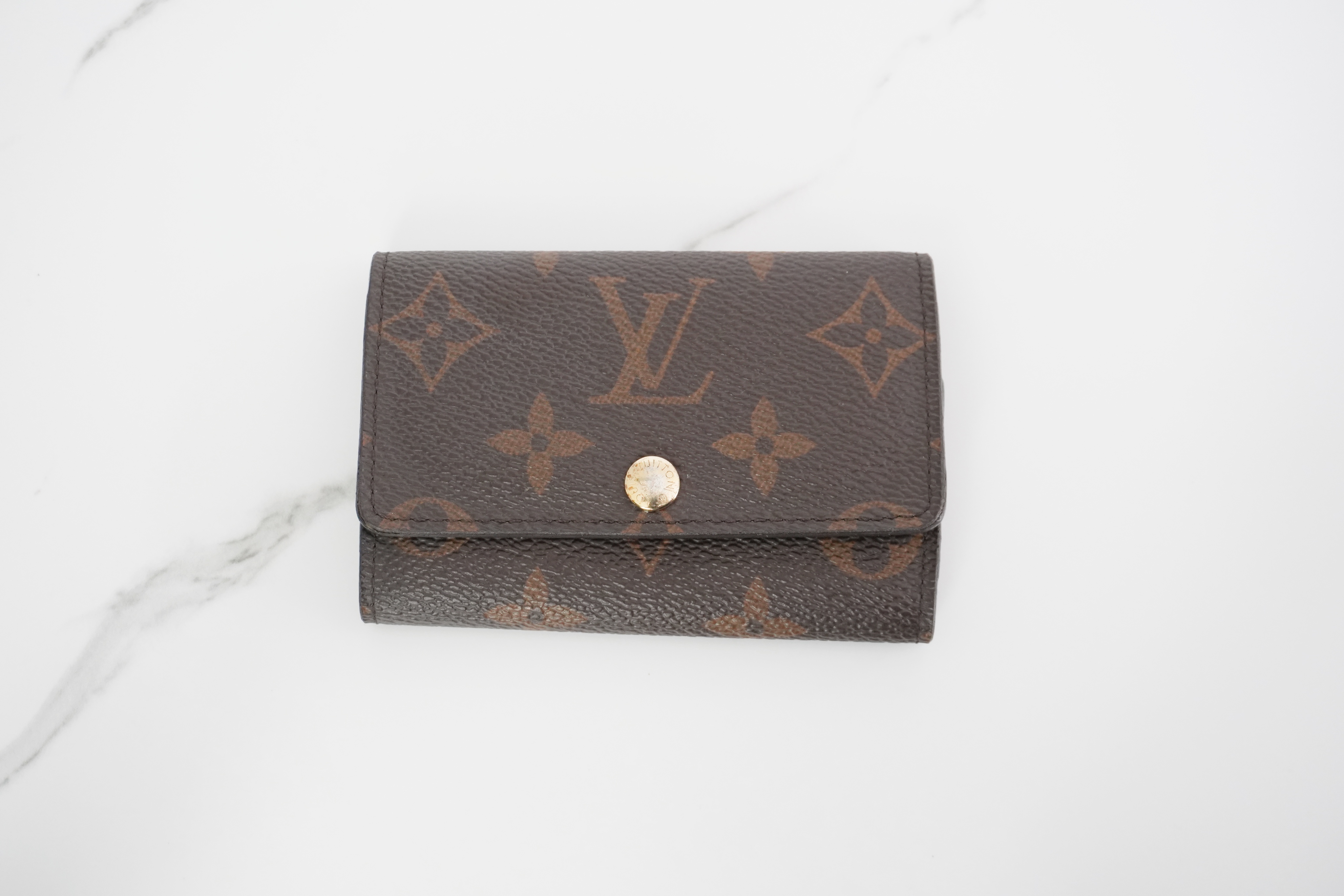 Authentic Louis Vuitton Monogram Multicles 6 Ring Key Case Brown