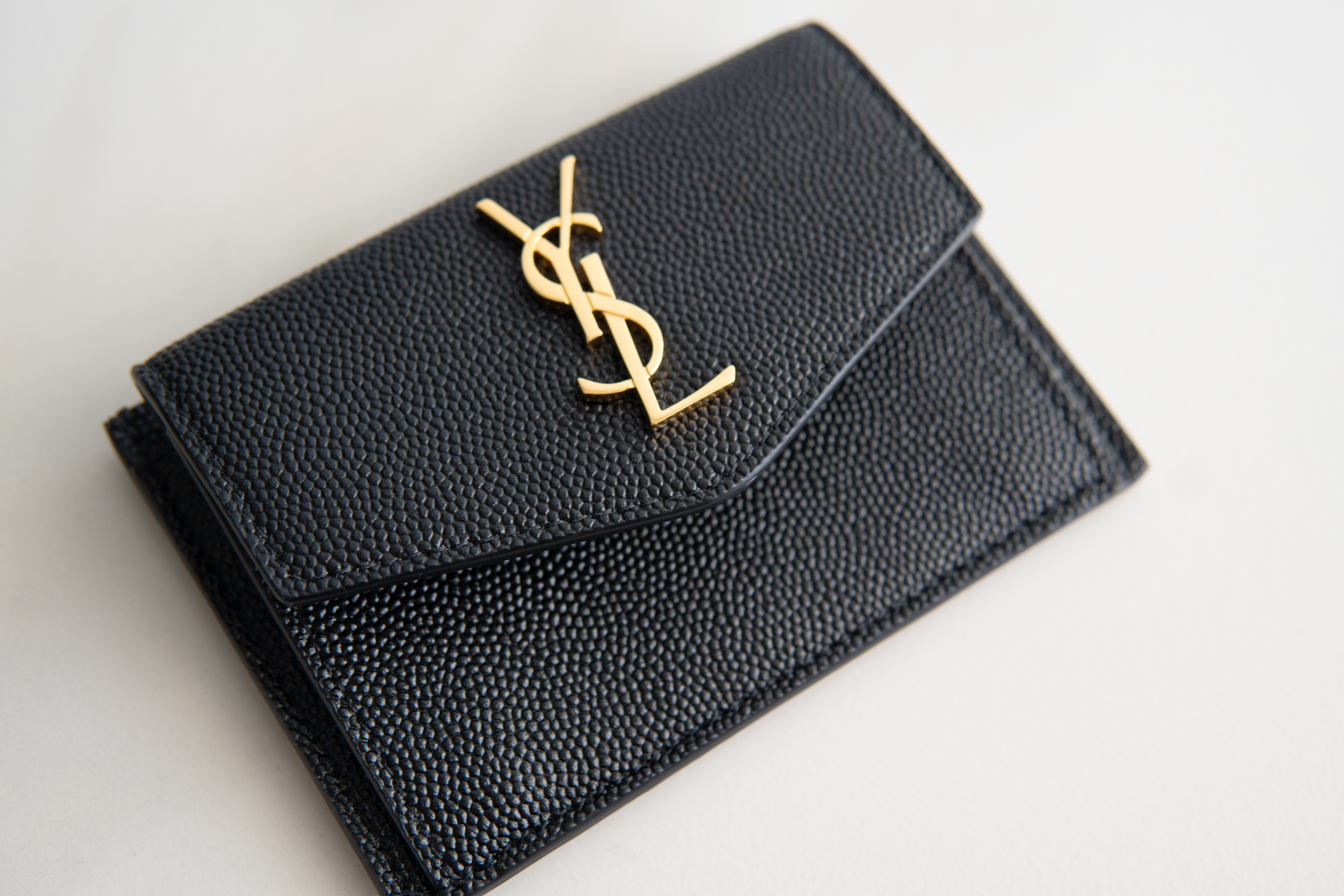 Authentic Yves Saint Laurent Uptown Flap Card Case Black Grained Leather