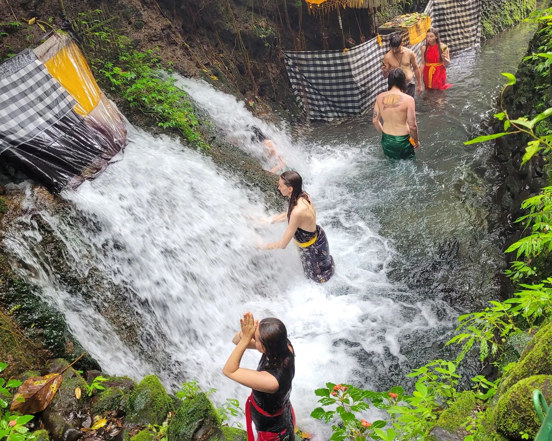 Melukat Ceremony at Pesiraman Temple