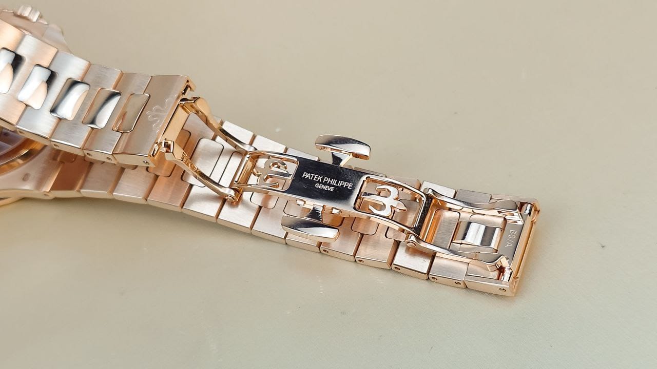 Patek Philippe Nautilus Moonphase 5712/1R-001