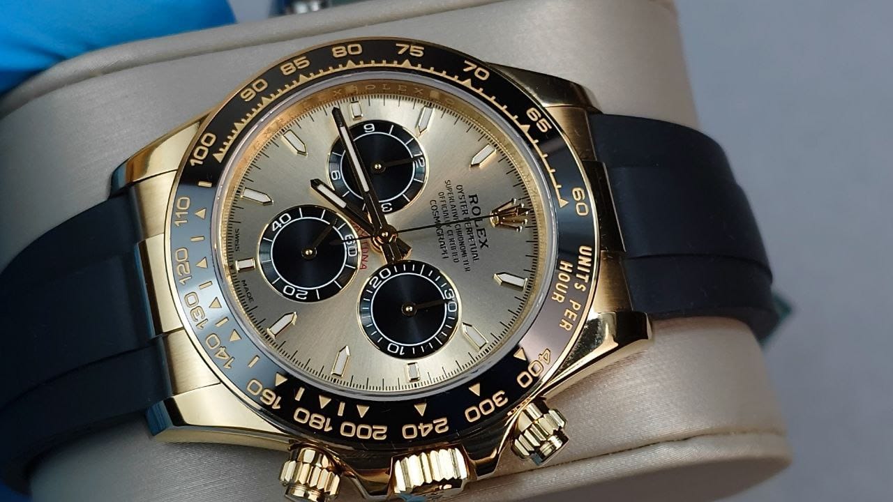 Rolex Daytona 116518LN Pikachu Dial  Yellow Gold Oyster Flex 2022 Full Set