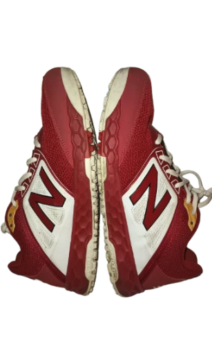 New Balance 3000v4 Turf baseball shoe in red and white. (size 11)