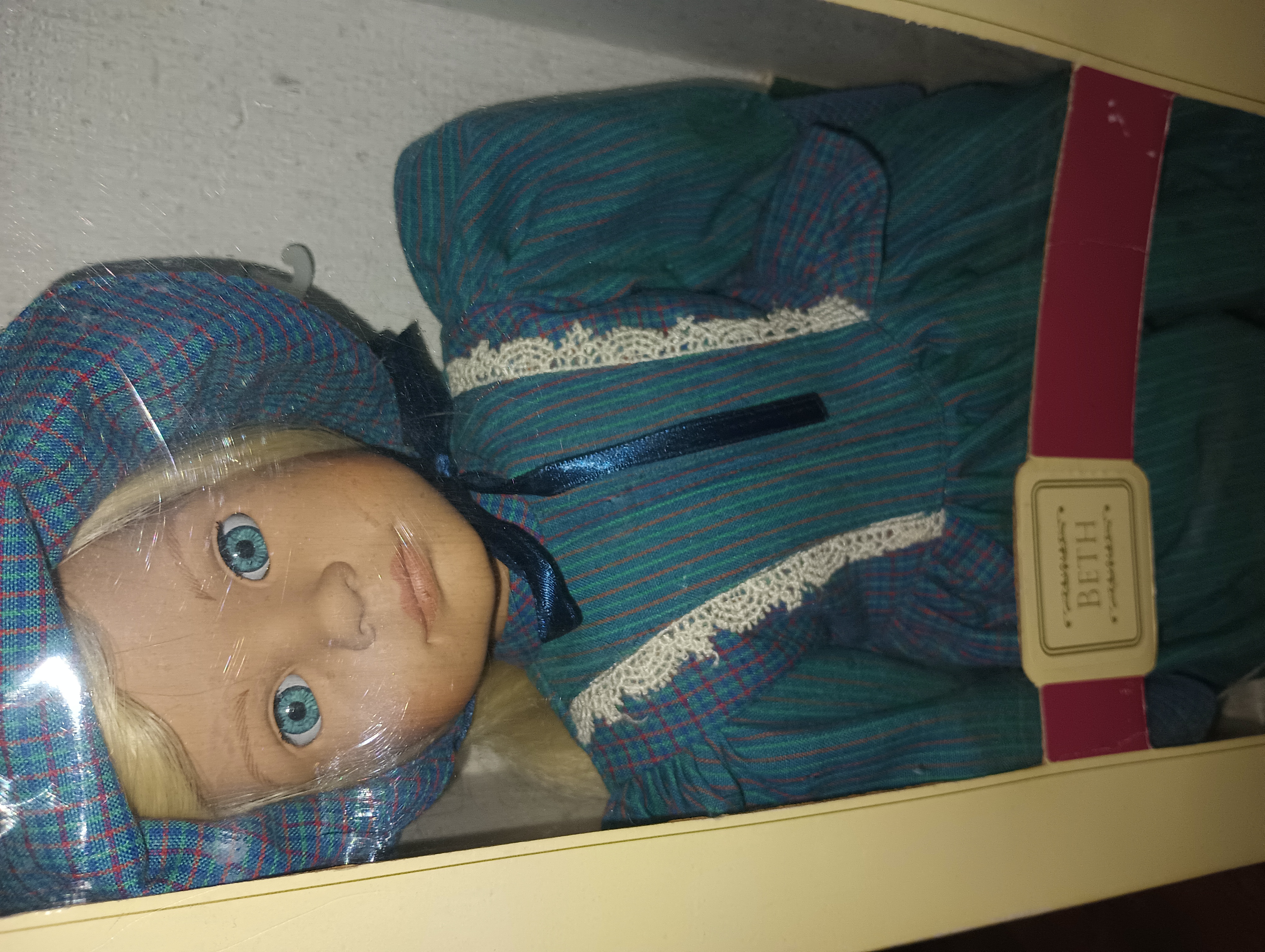 Heidi Ott Faithful Friends “Beth” Collectible Doll – Complete in Box