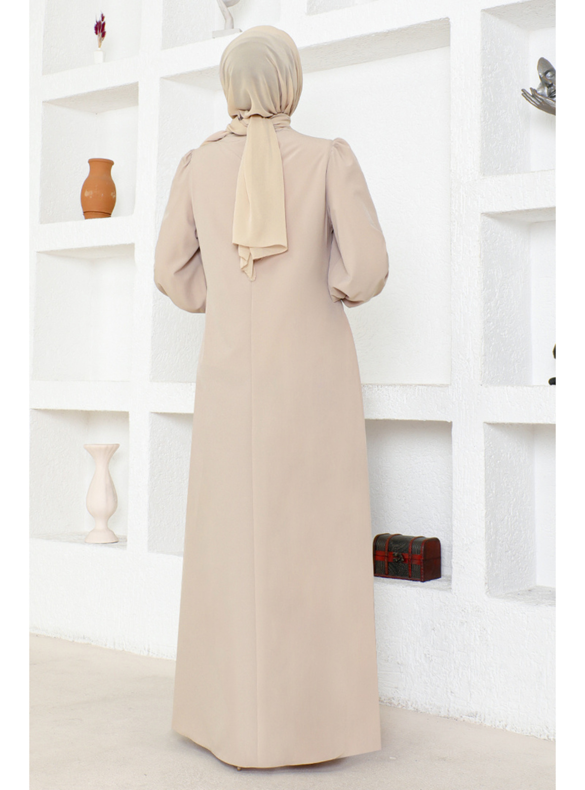 فستان نسائي محتشم بتصميم "أ-لاين" ولون فيزون راقي