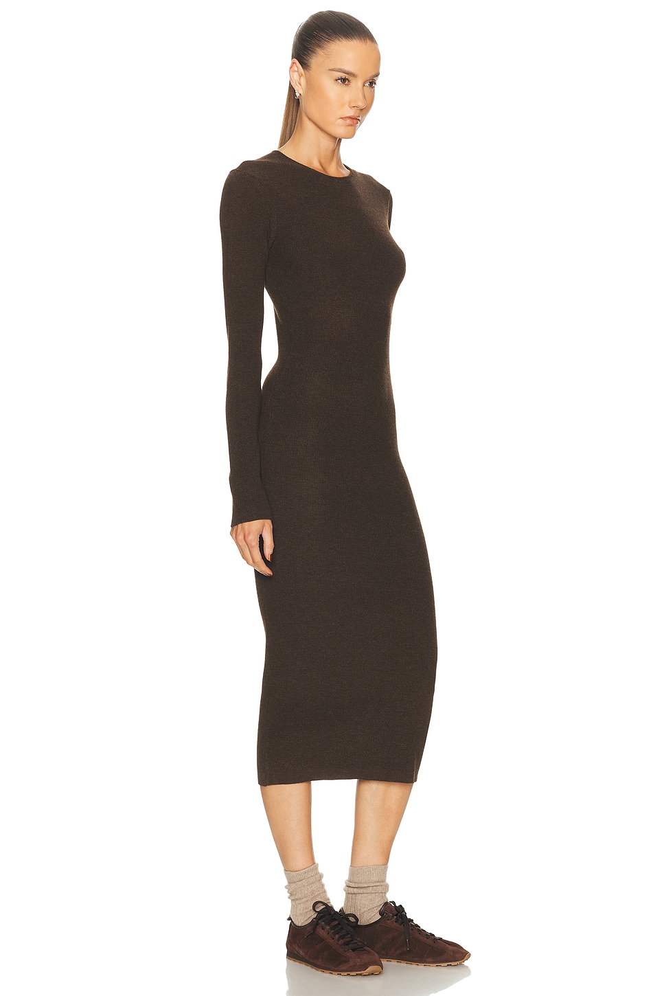 فستان "ميدي" صوف ناعم - بني شوكولاتة