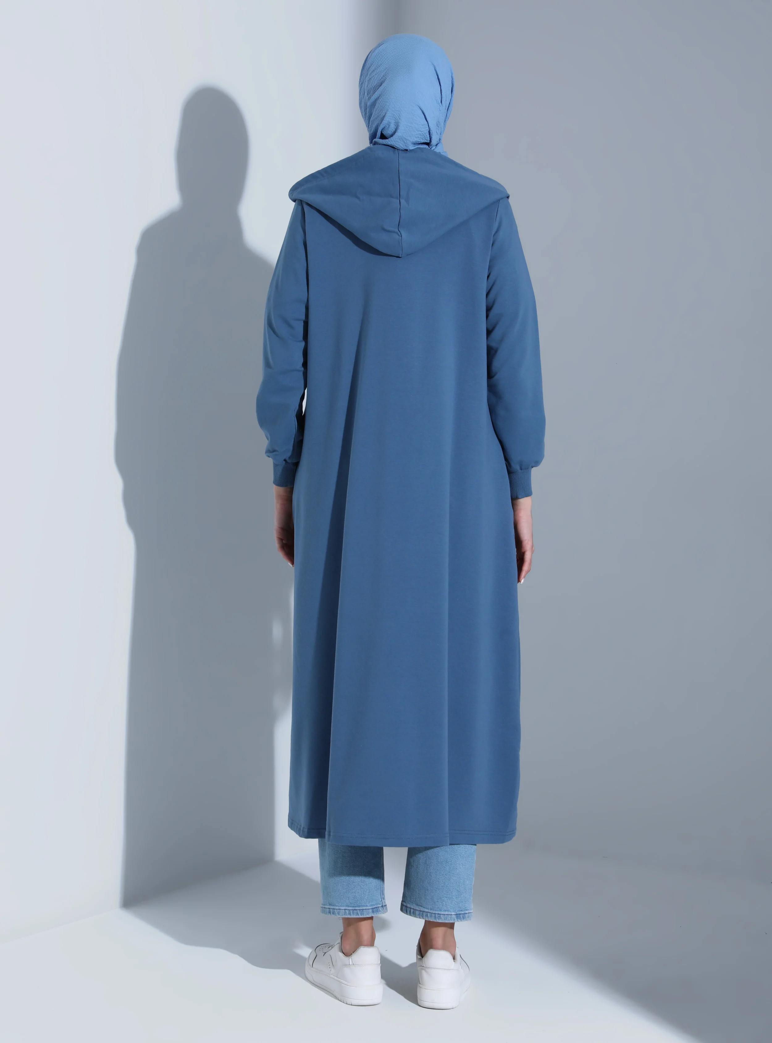  كارديجان نسائي طويل بقلنسوة