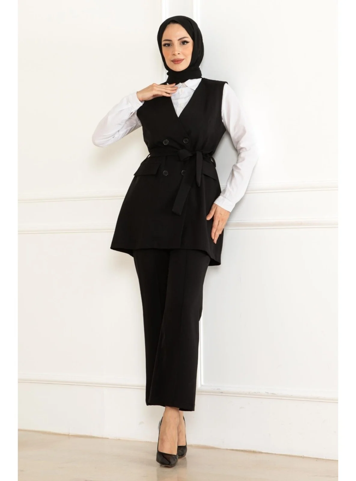 طقم نسائي رسمي (قطعتين) - فيست طويل وبنطلون - أسود