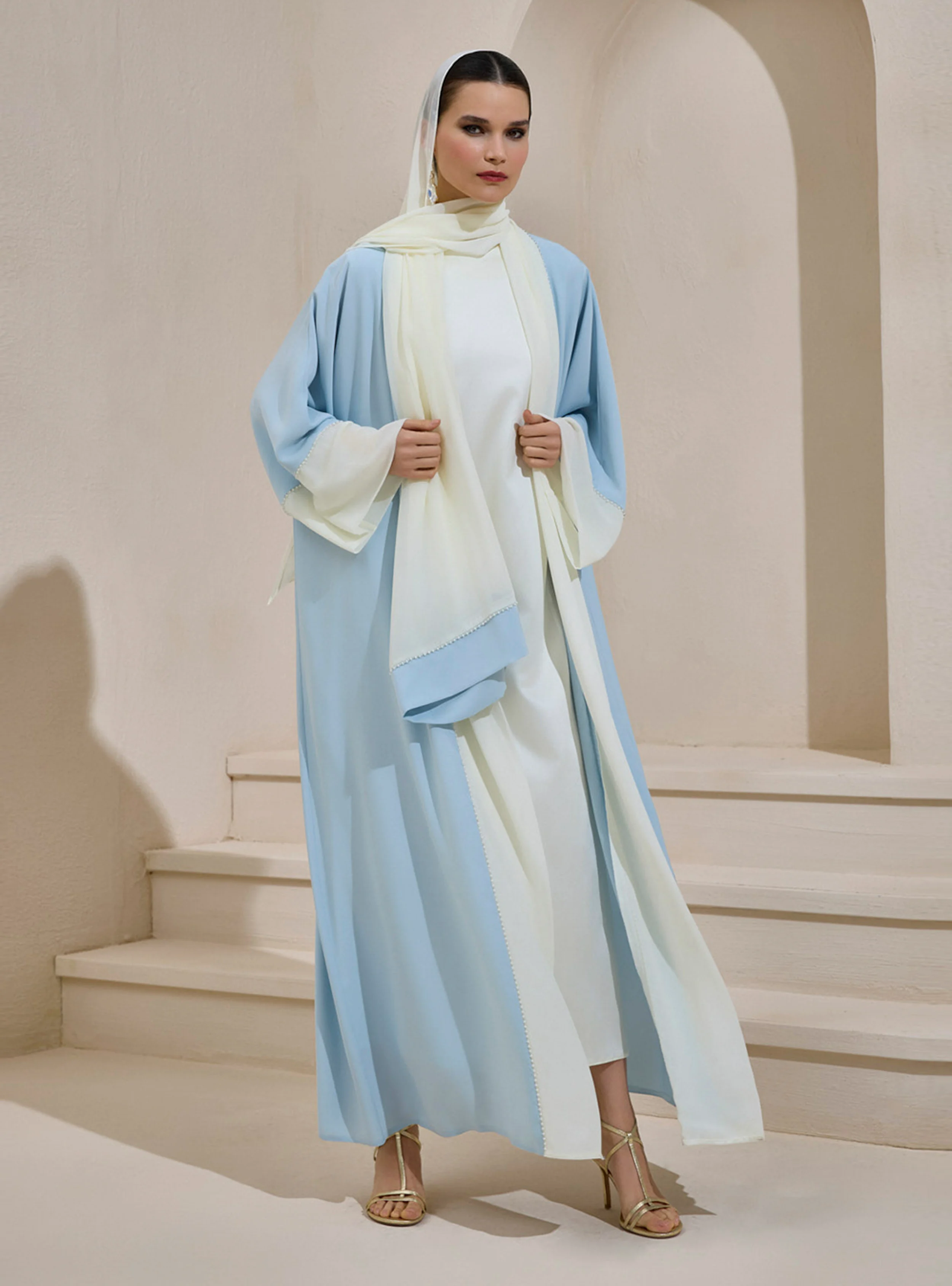 عباءة "سما" الأنيقة - تصميم كلاسيكي بلمسة عصرية