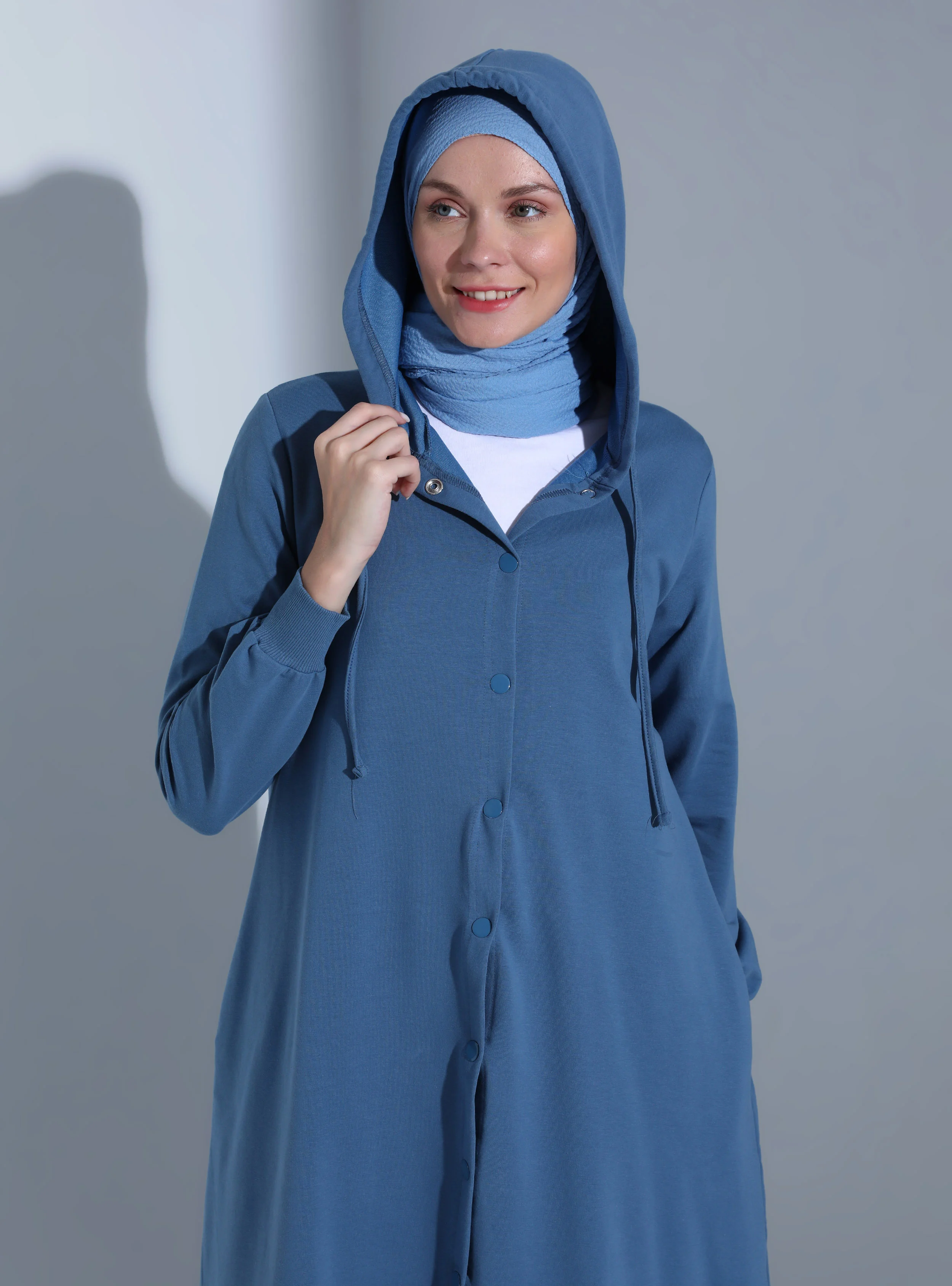  كارديجان نسائي طويل بقلنسوة