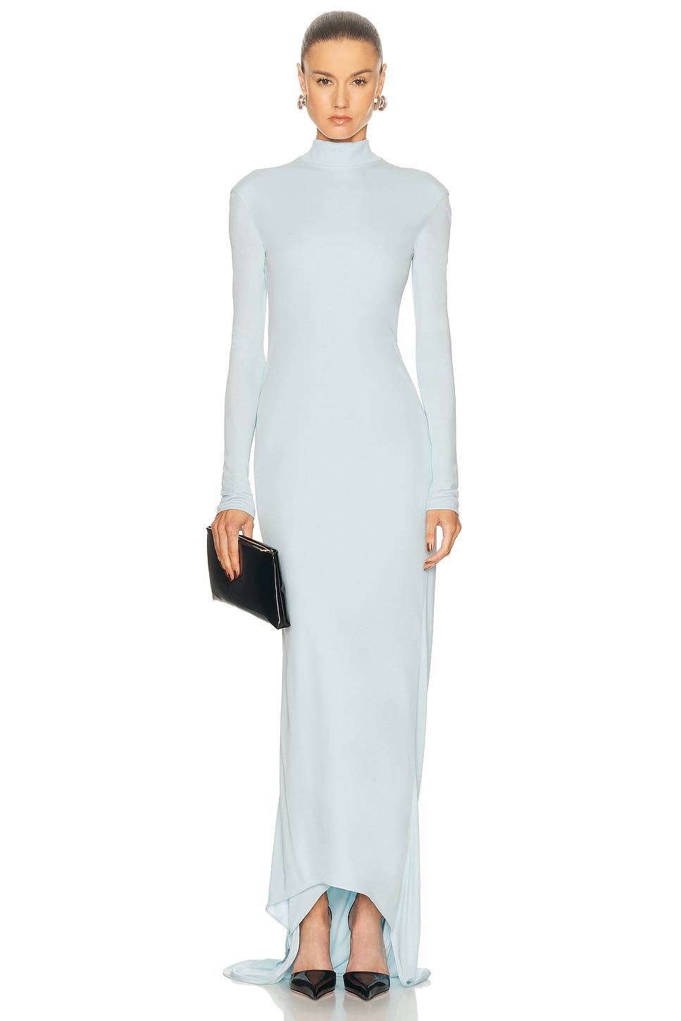 فستان سهرة "ماكسي" بلون أزرق سماوي بياقة مرتفعة