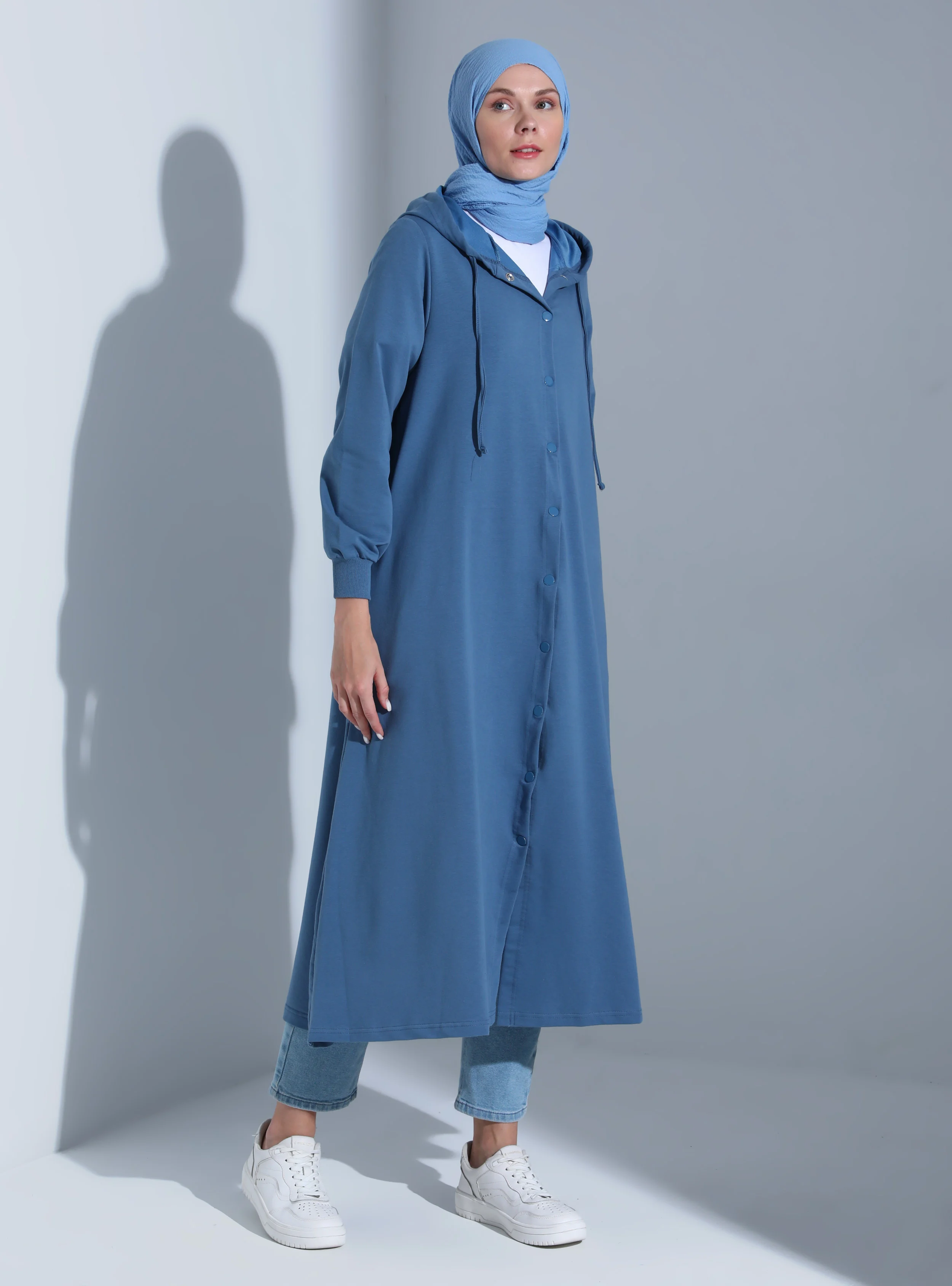  كارديجان نسائي طويل بقلنسوة