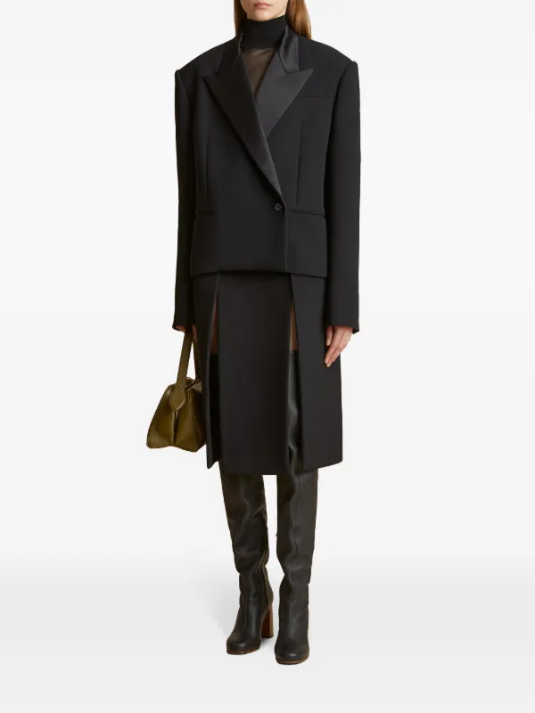 تنورة ميدي بخصر مرتفع وكسرات أمامية