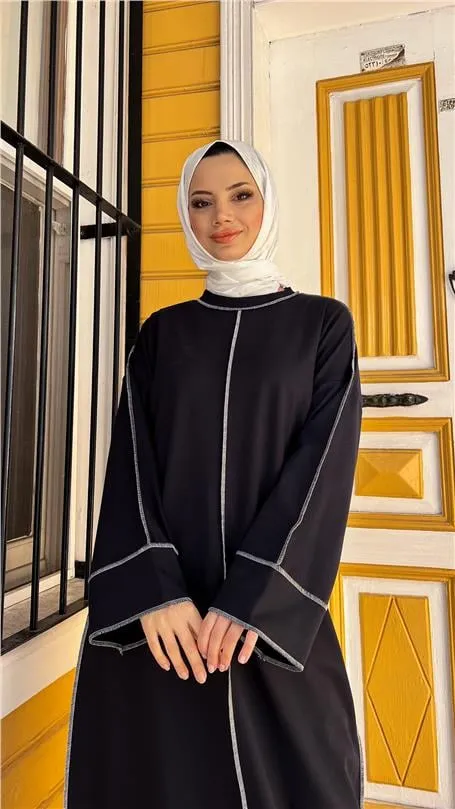 فستان "مولانا" قطني - أسود بتصميم عصري وأطراف محددة