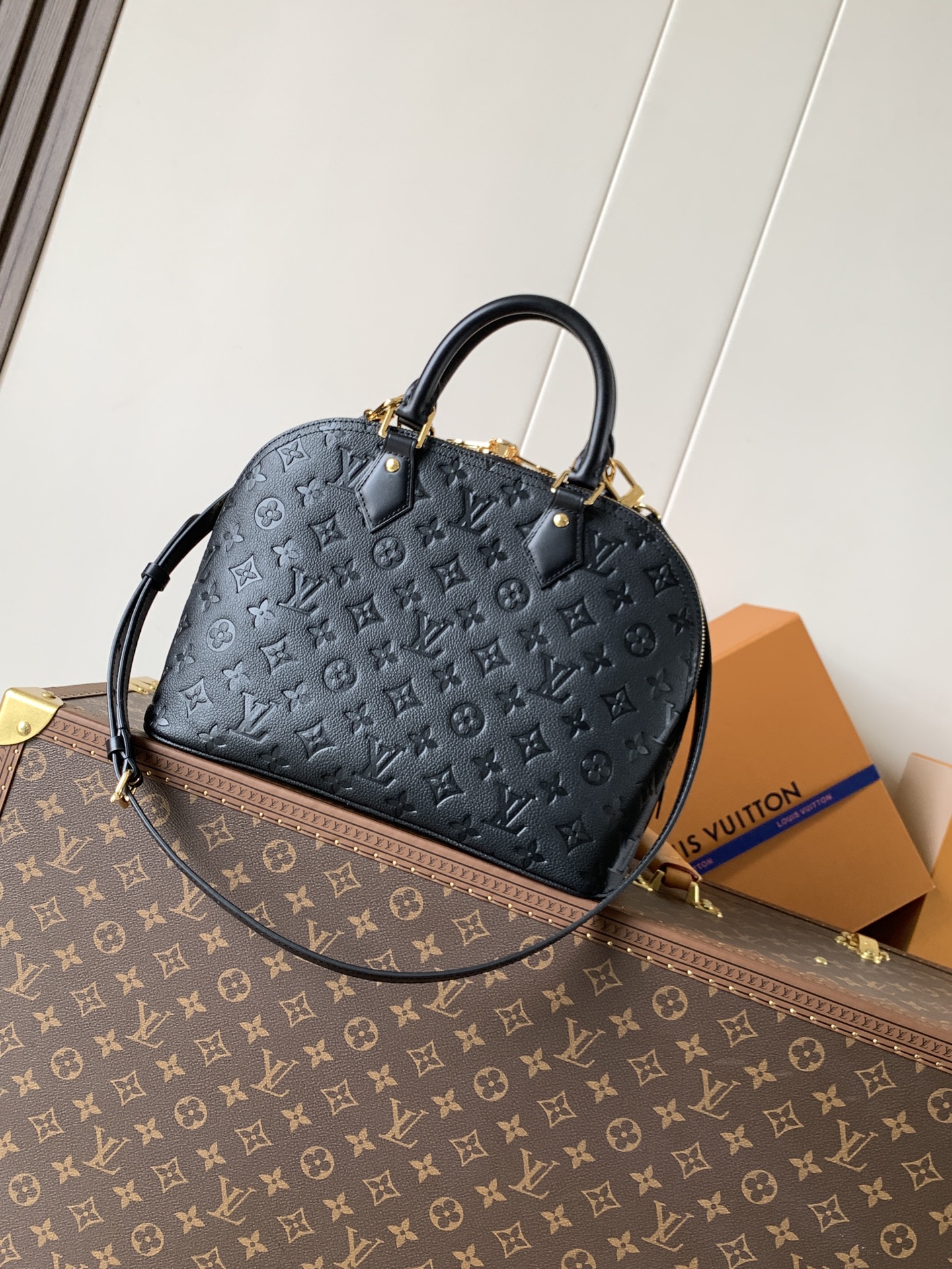 Alma Tas（Internal style）