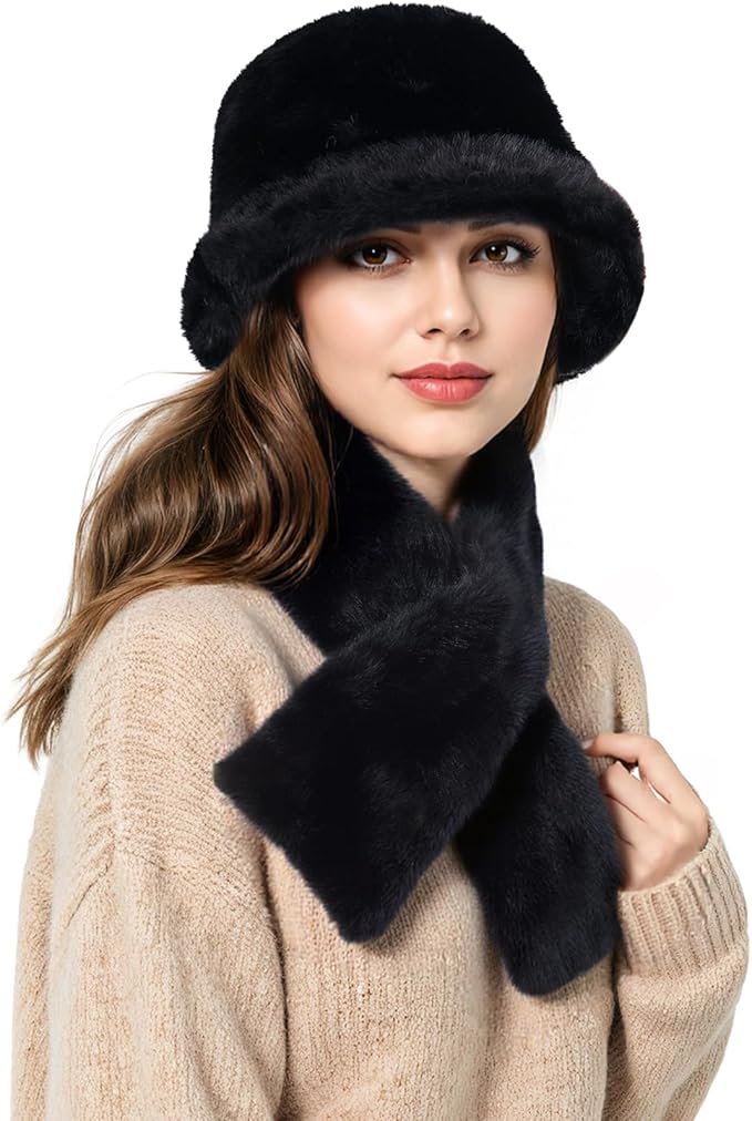 Women's Faux Fur Scarf