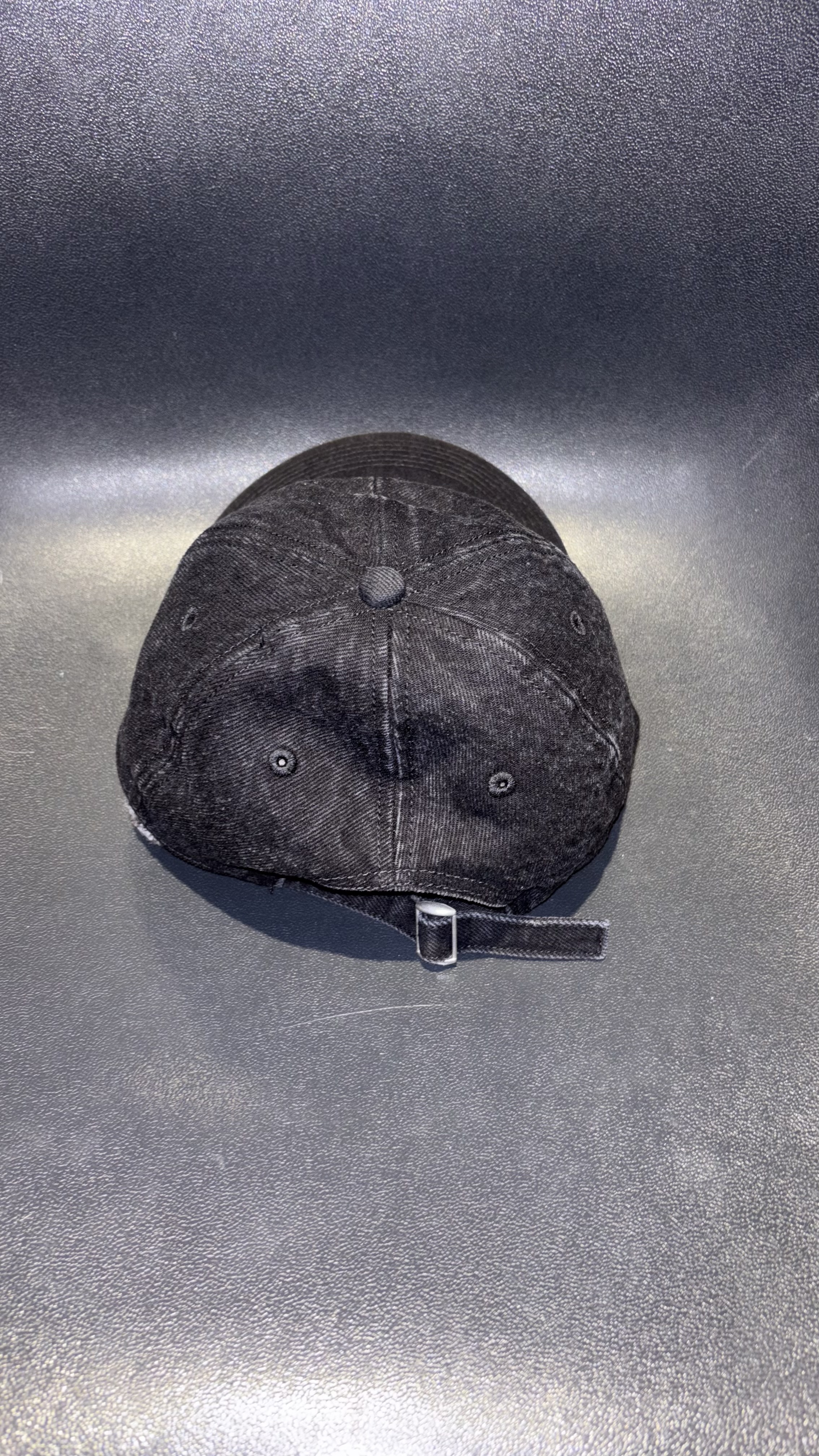 Basic Black Hat for a Basic Bxtch