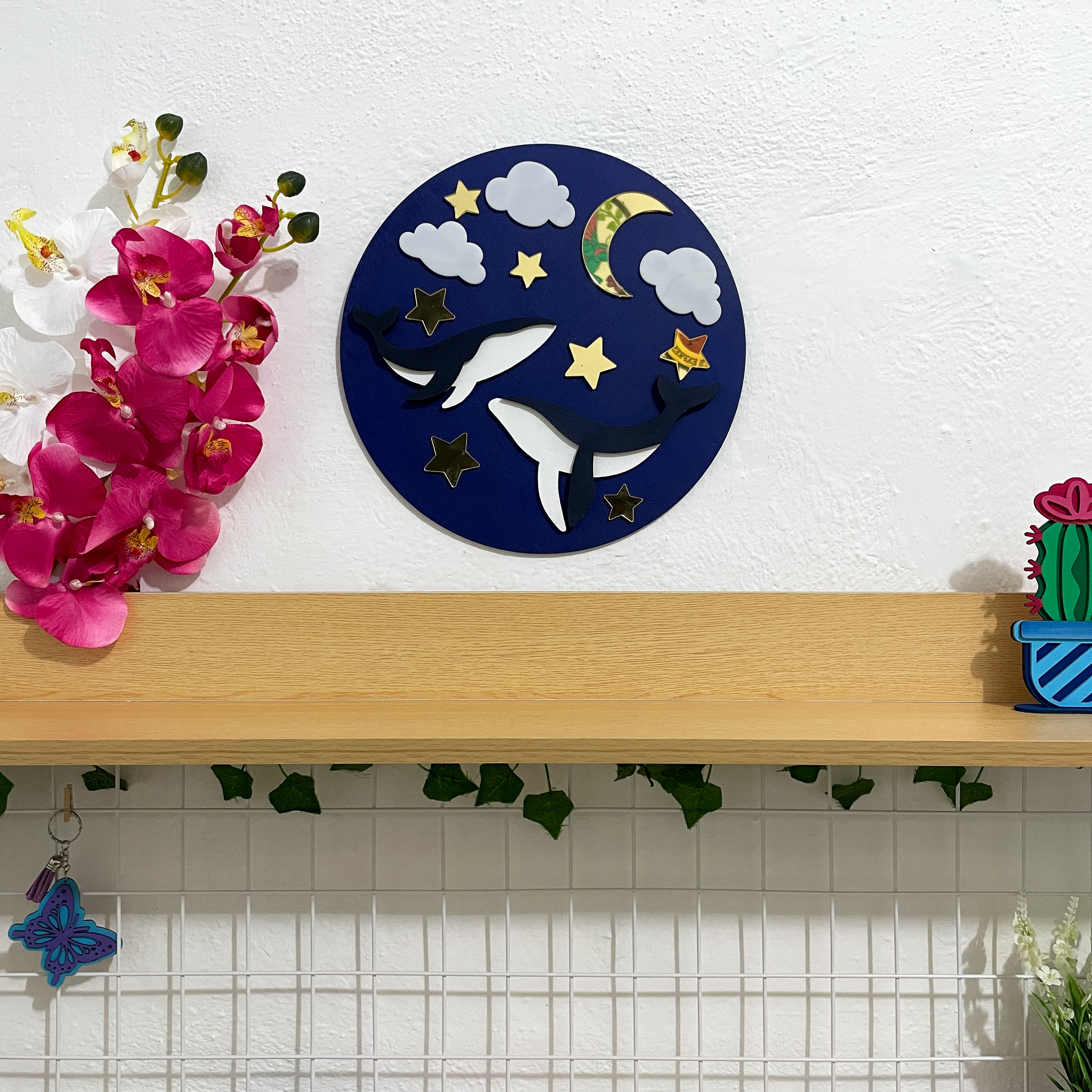 Ballenas bajo la Luna